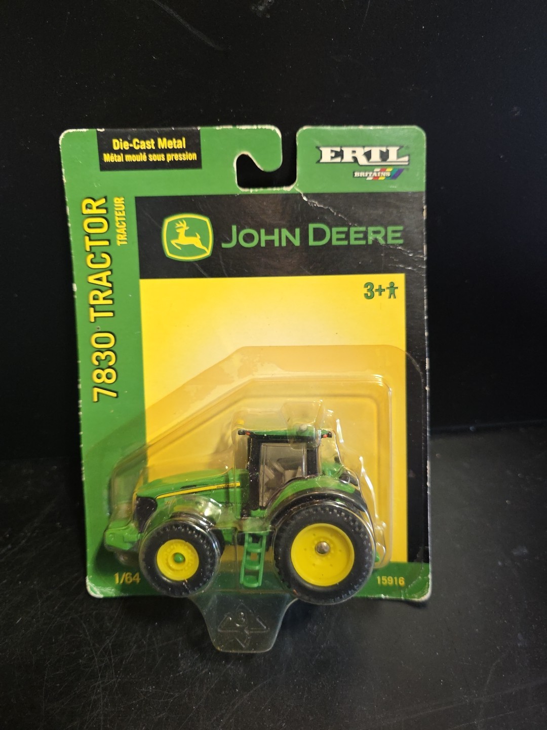 John Deere 7830 Tractor Front Wheel Assist 1/64 Diecast Ertl 15916 New NIP