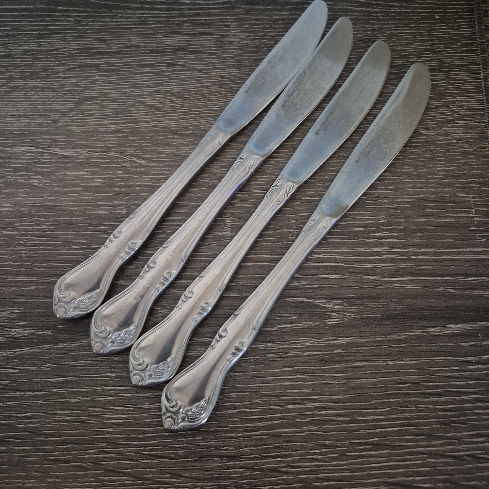 Reed & Barton ROSE QUEEN Heritage Stainless Steak Knives Set Of 4