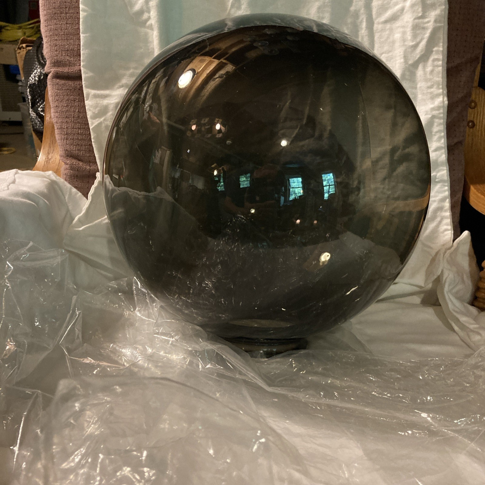 10” Smoked Round Globe 4” Lipped Fitter Polypropylene