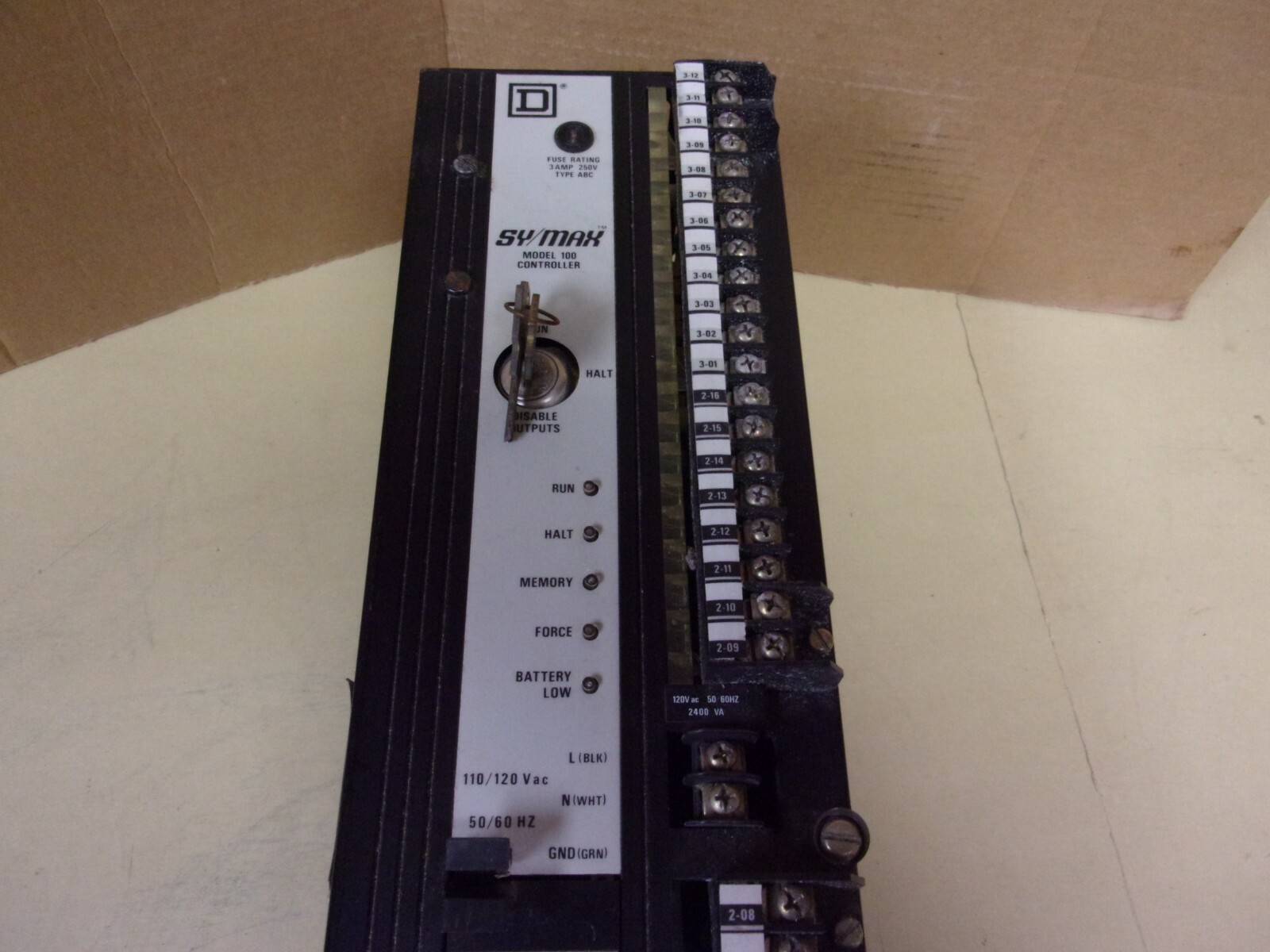Square D SY/Max 8020-SCP-121-R Controller With Memory Module Model 100
