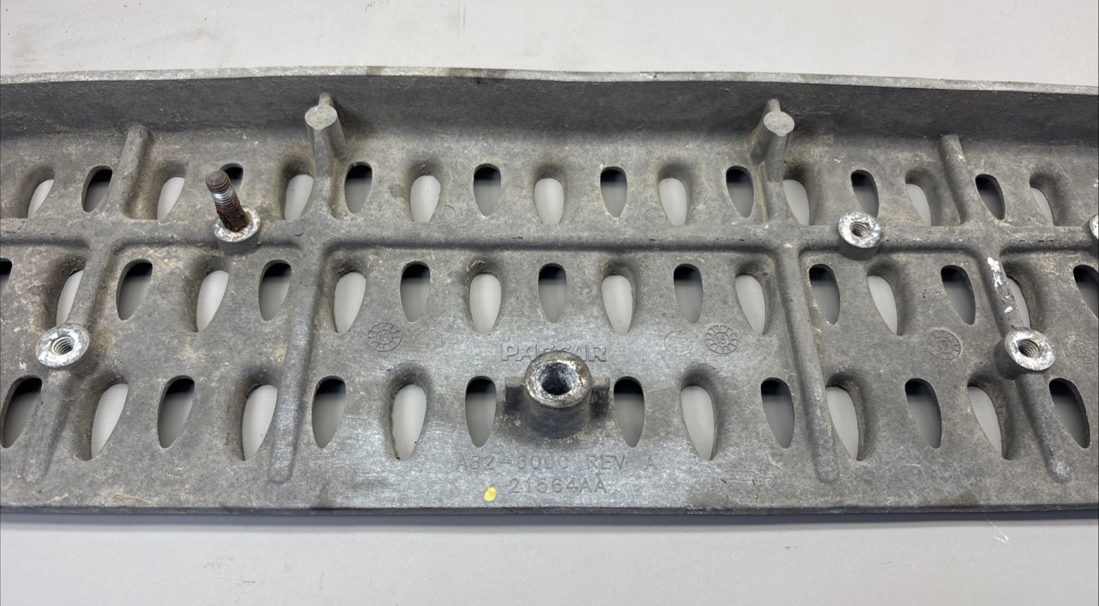 Genuine Paccar A82-6000 Cab Access Fairing Step Assembly