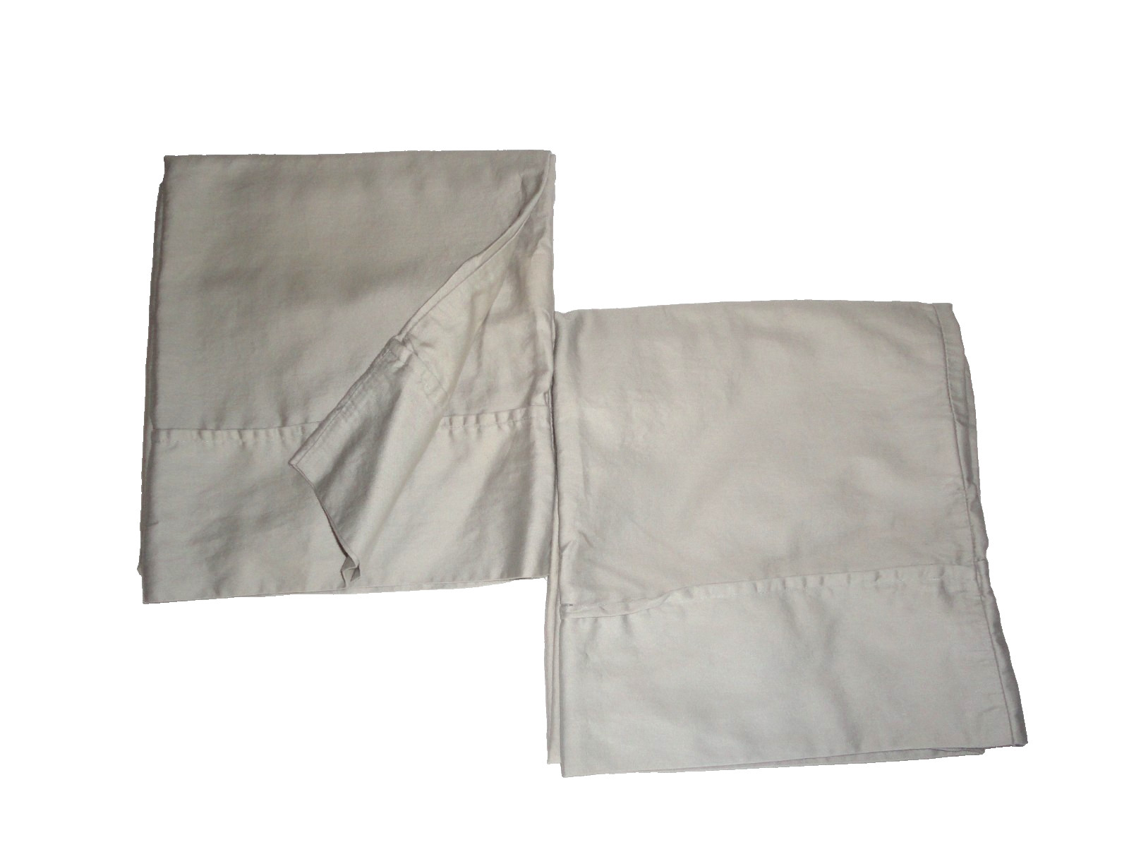 POTTERY BARN MEDIUM GRAY SATEEN (2) STANDARD PILLOWCASES 19 X 30