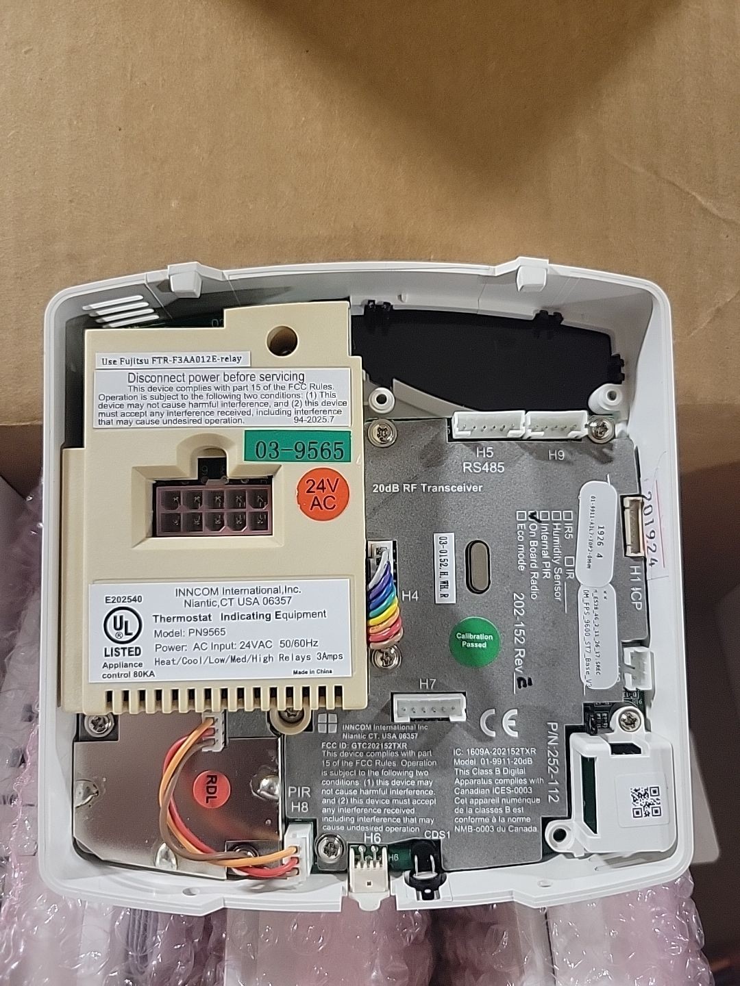 Honeywell INNCOM E528 Smart Thermostat with Motion Sensor and ESM