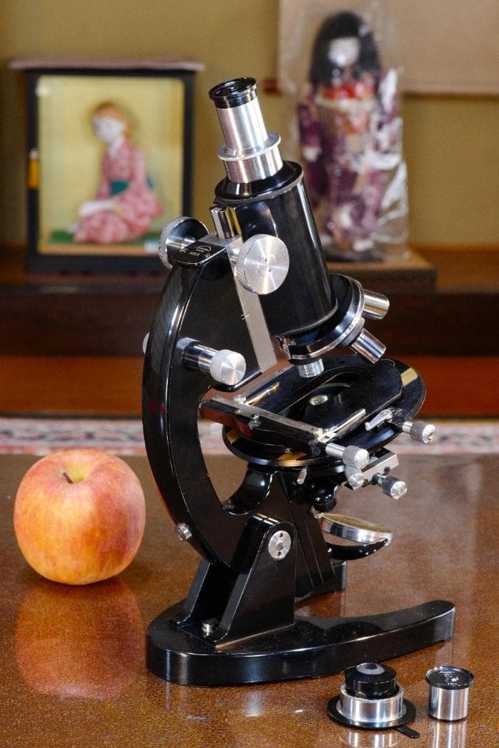Antique Chiyoda MKA Research Microscope c.1941 Complete Original Optics Japan