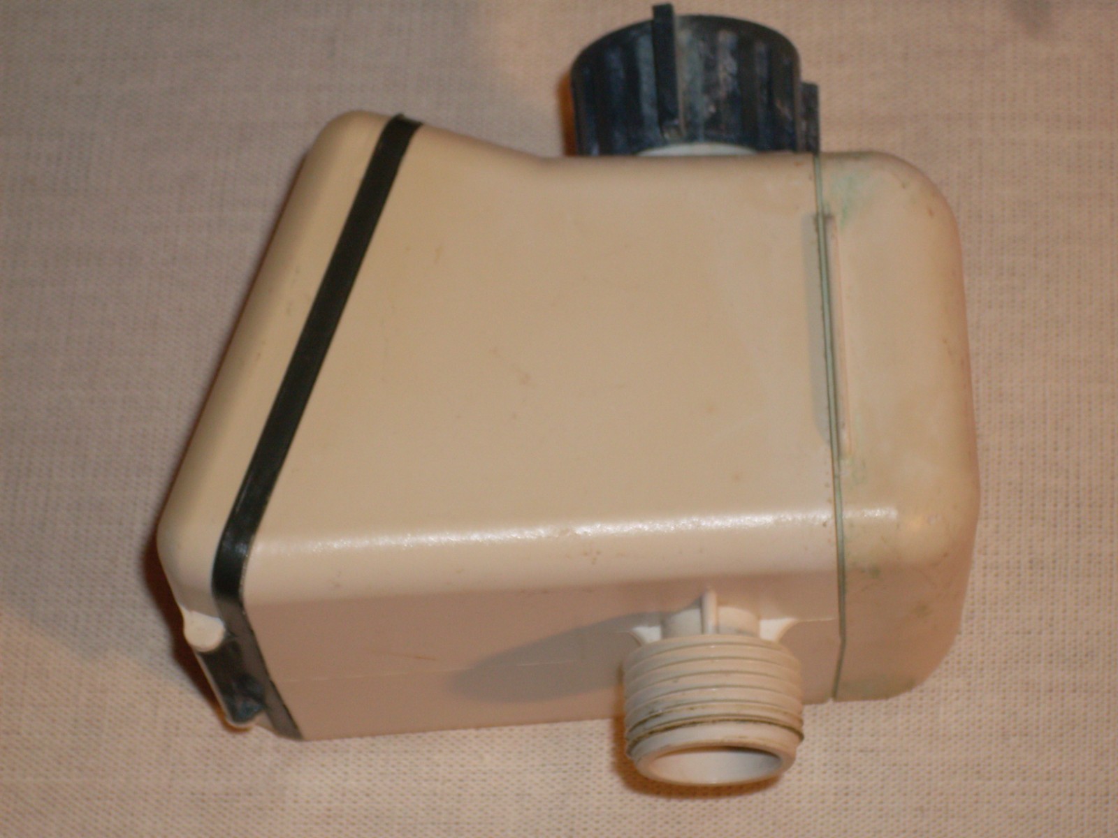 Lawn Watering Timer. Programmable 1-4 hrs duration, battery powered. #5750