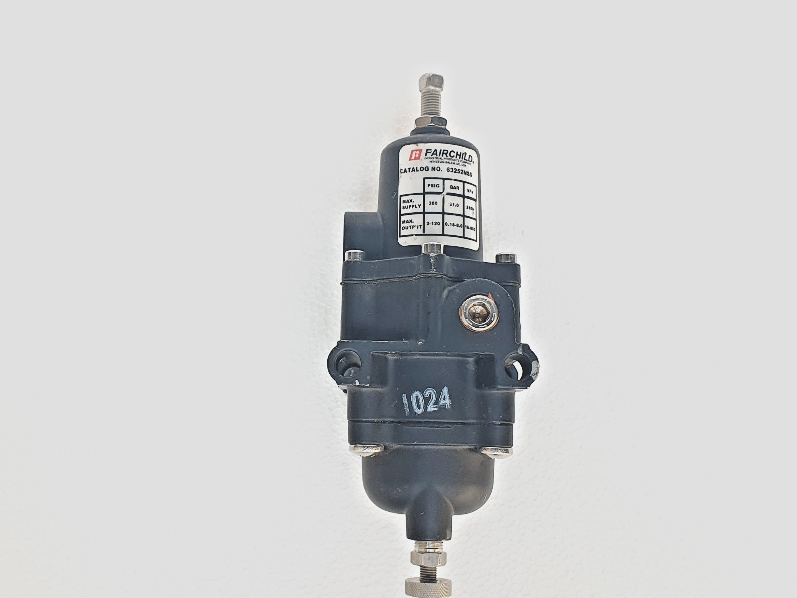 FAIRCHILD 63252NSS Pneumatic Air Filter Regulator # NEW