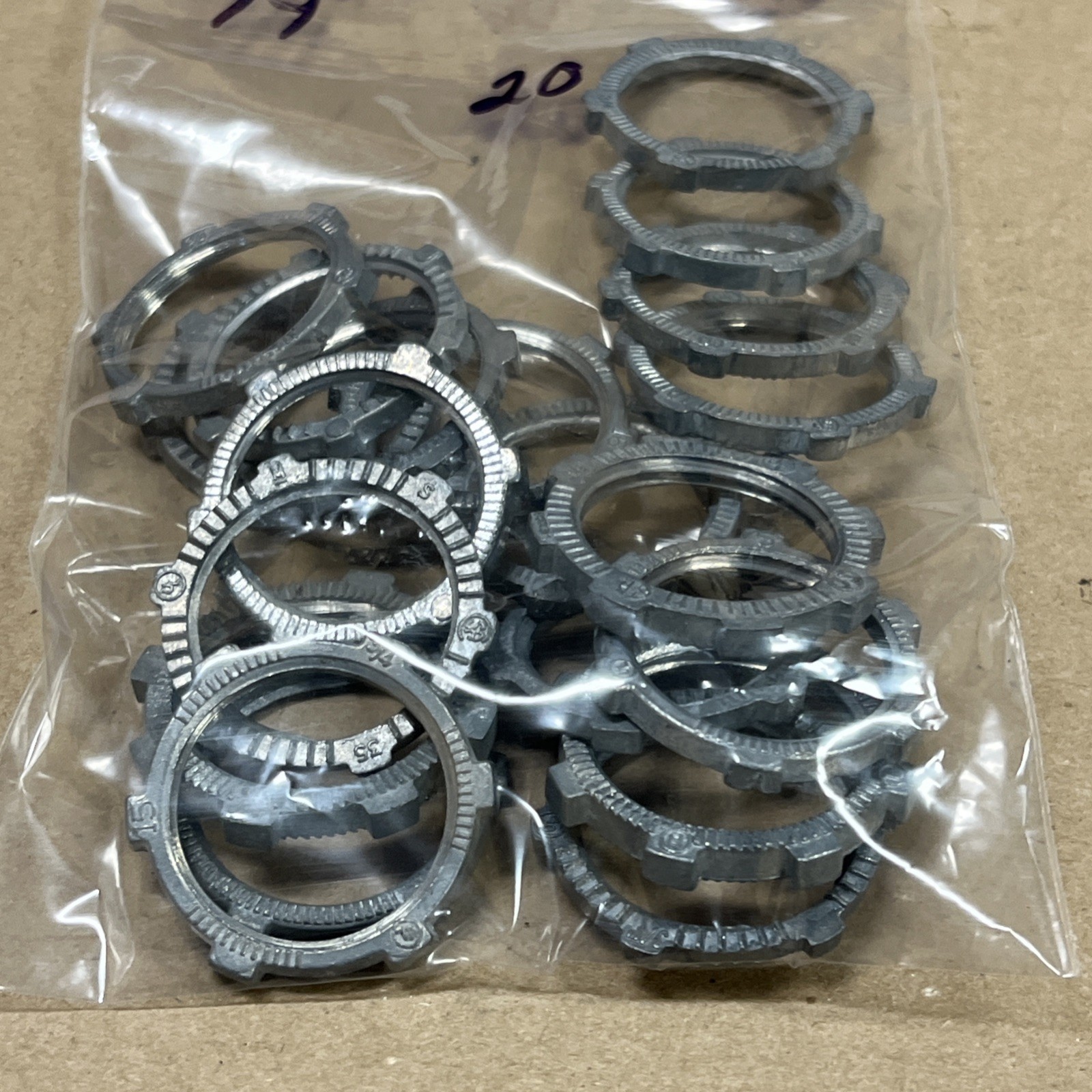 QTY 20) 3/4″ EMT Conduit Die-Cast Rigid Conduit Locknut with Locking Ridges