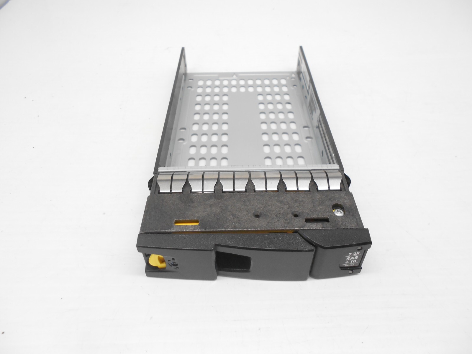 HPE HP 3PAR StoreServ 3.5'' LFF SAS Hard Drive Caddy Sled Tray M6720 710387-001