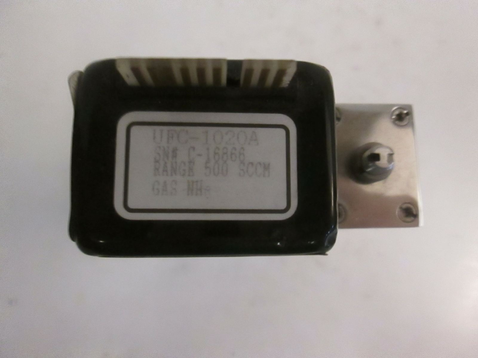 Unit UFC-1020A Mass Flow Controller MFC, NH3, 500 SCCM