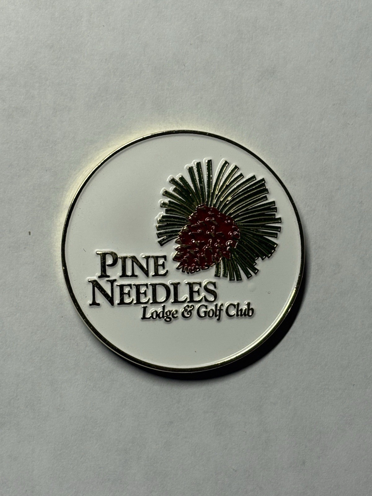 Pine Needles Lodge & Golf Club Double-Sided Medallion Golf Marker - A Beauty!