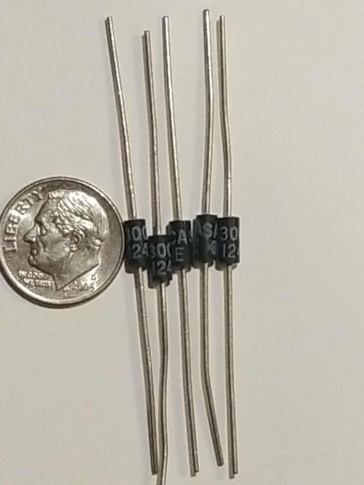 5 pcs SA30CA DIODE TVS 30V 500W BI-DIR ESD Suppressors / TVS Diodes NEW USA Fast