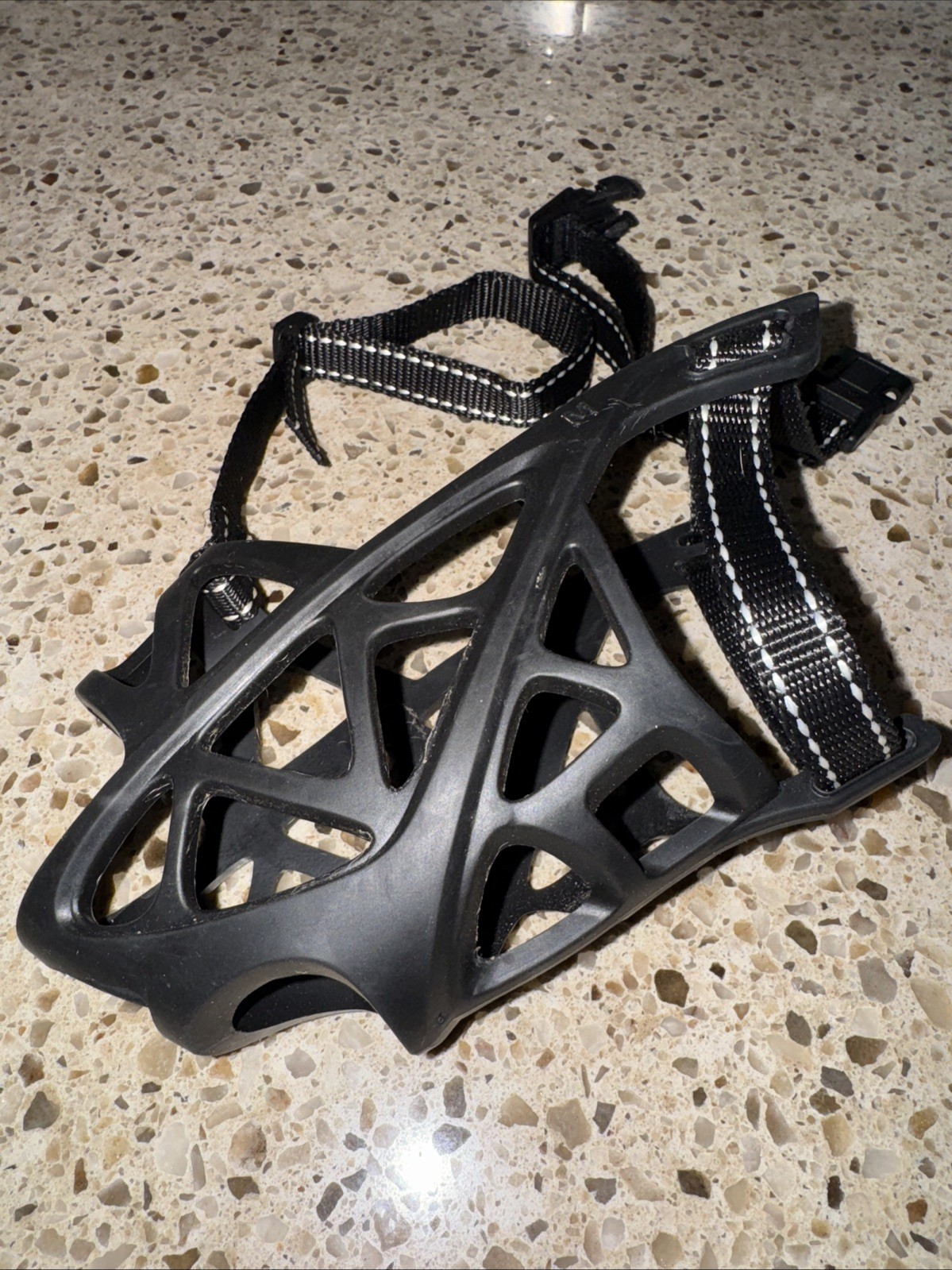 Black Silicone Dog Basket Muzzle Soft Breathable Muzzle for Dogs Medium-Large