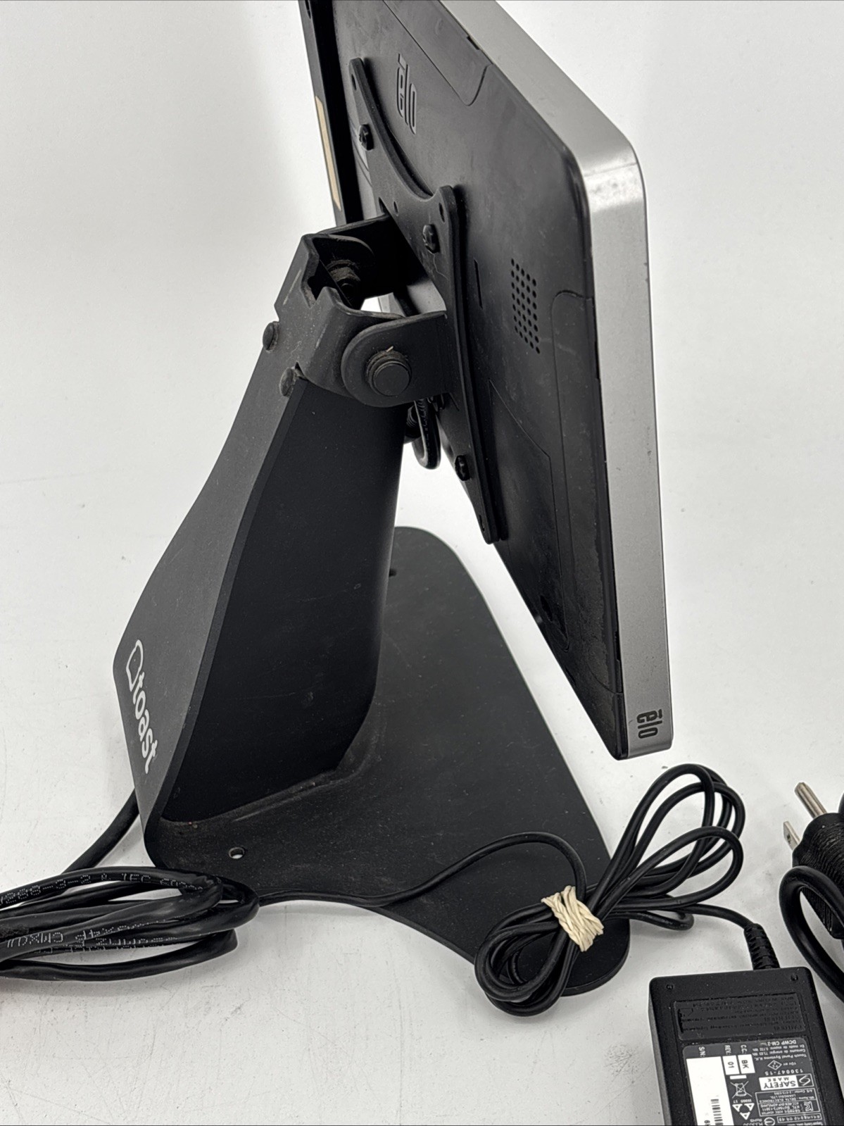ELO ESY10i1B Touchscreen Toast POS Computer w/ Card Reader, 2 Receipt Printers