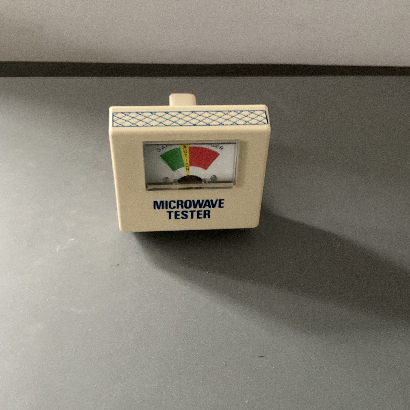 Vintage 51029 MICROWAVE LEAKAGE MONITOR snapit /leviton