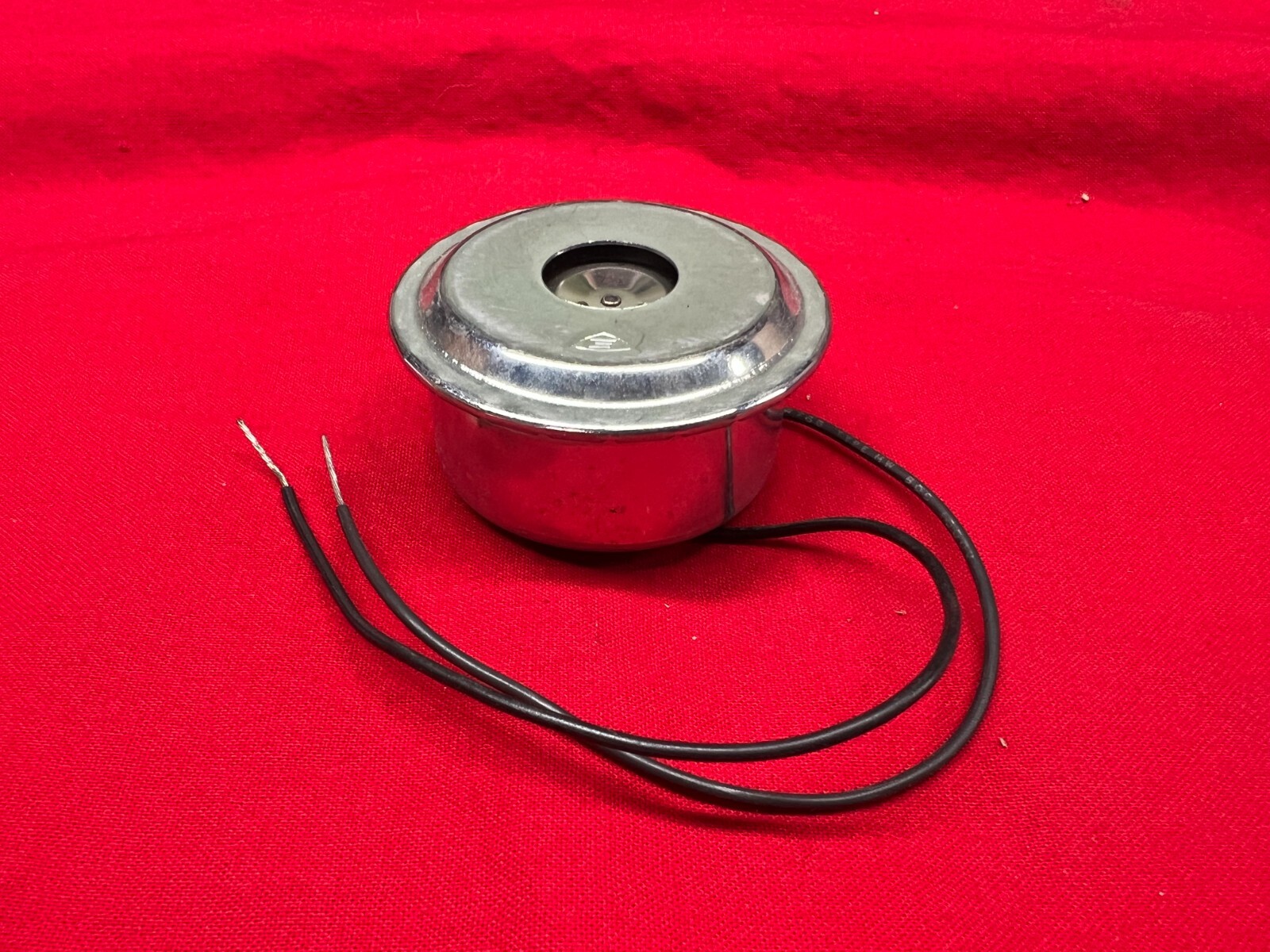 RU VIBRATING HORN 123A-N5 120VAC 60HZ TEMP RANGE -40 TO +180°F