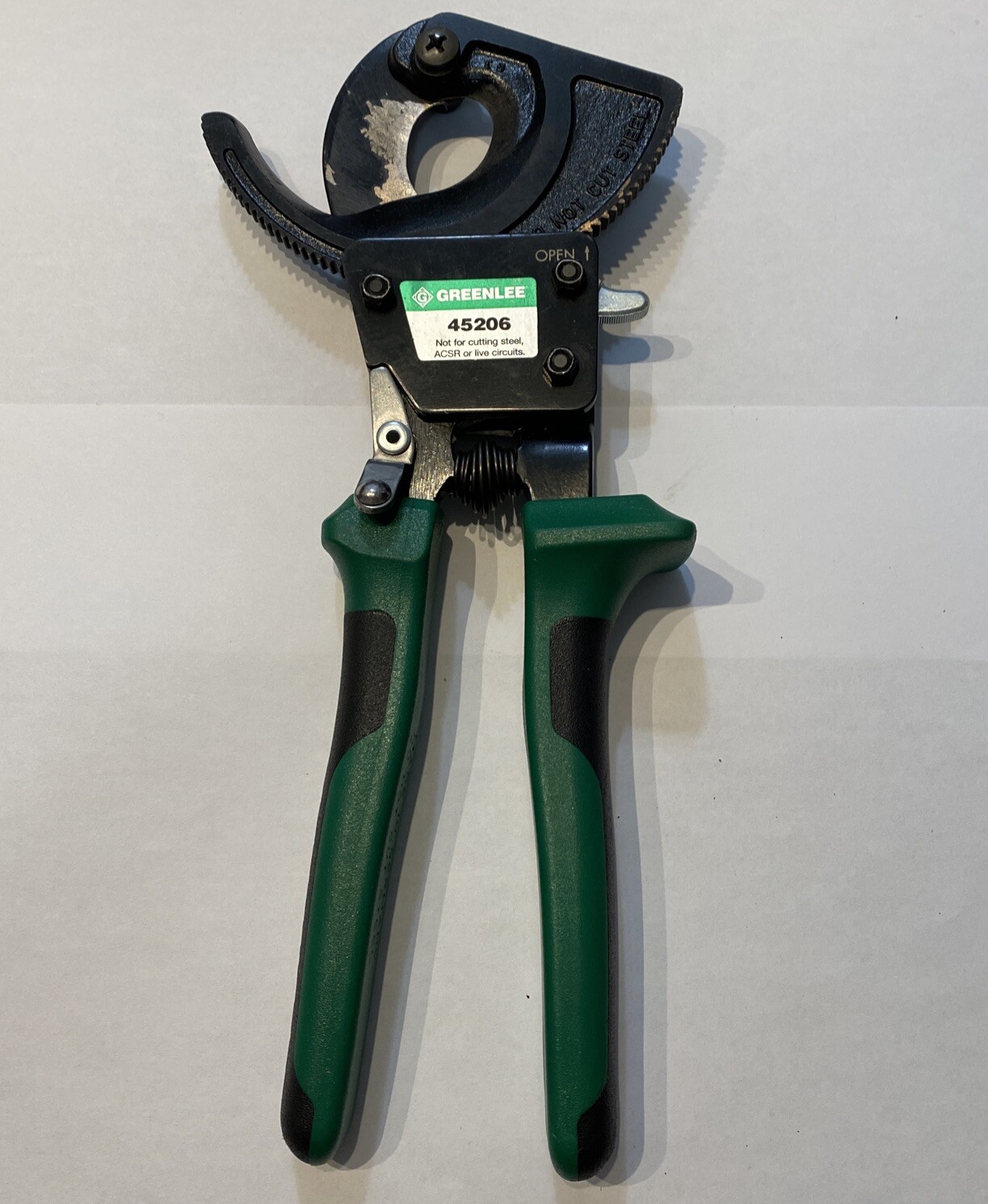 Greenlee 45206 Compact Performance Ratchet Cable Cutter, 10-Inch