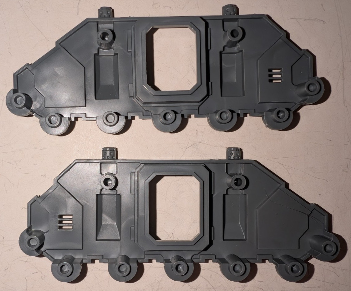 GW 40K - Space Marines - Rhino Mk2 side panel bits