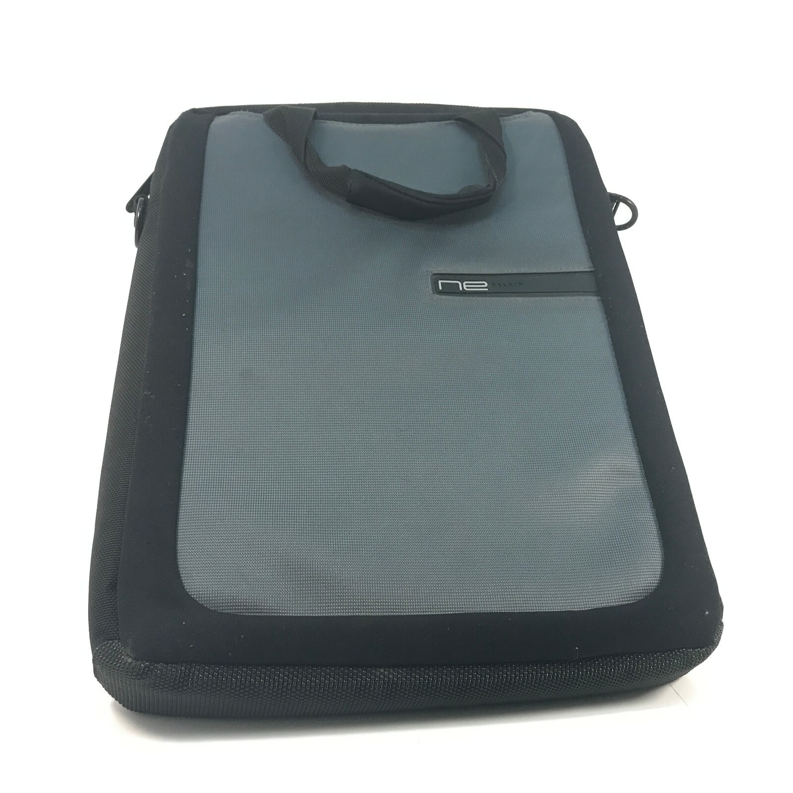 Belkin Thick Padded 17" Laptop Messenger Bag With Handles (No Shoulder Strap)