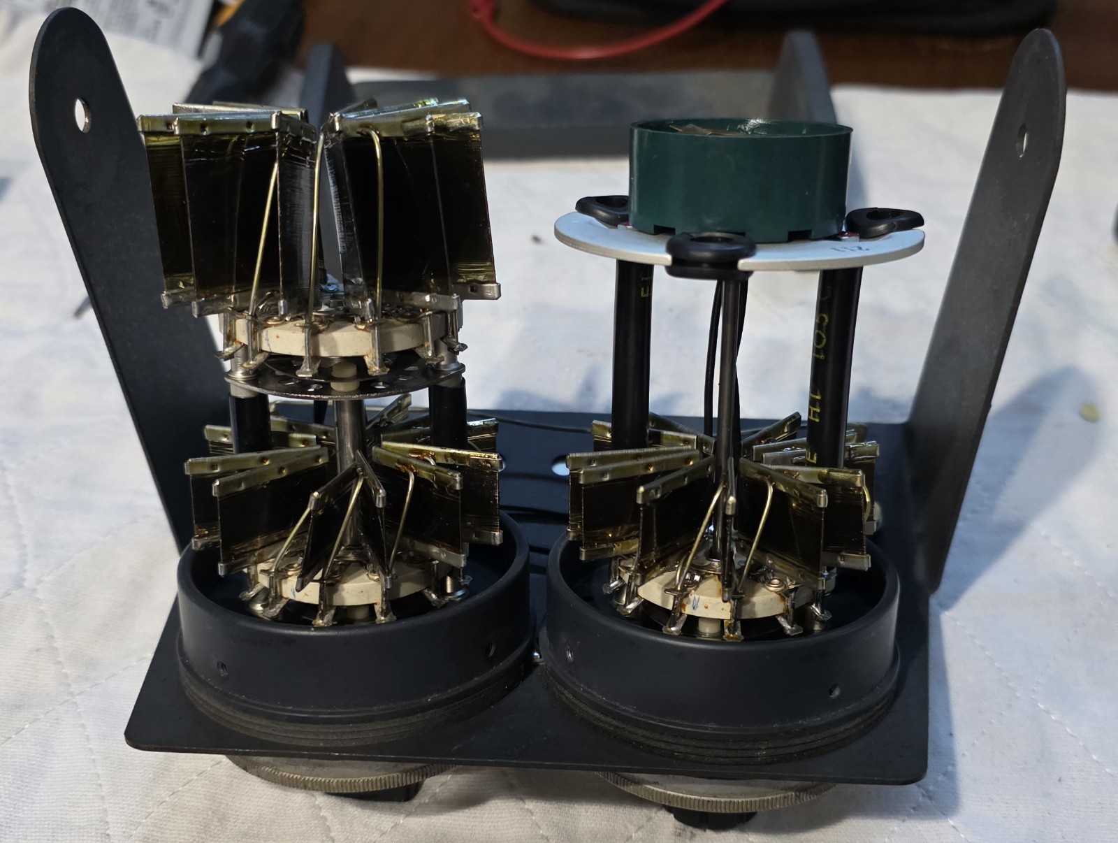 ESI Electro Scientific DV411 Dekavider (100K OHM)