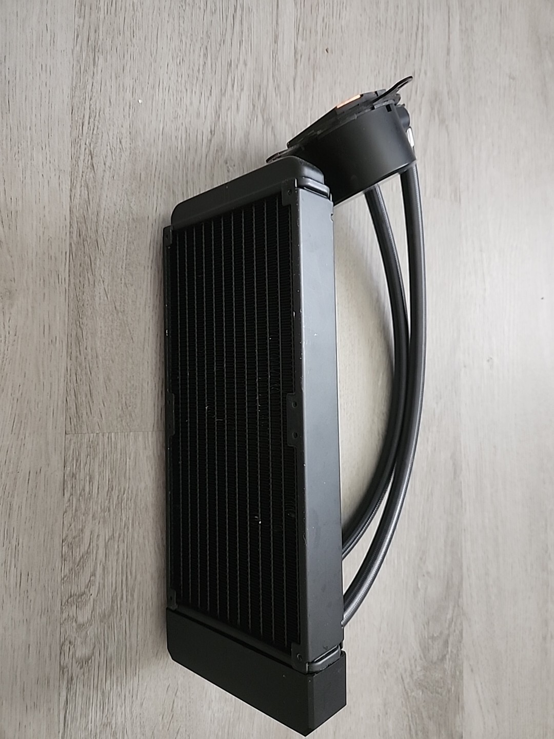 Computer Upgrade King Liquid Freezer 240 black PC Computer Cooling CPU Intel AMD