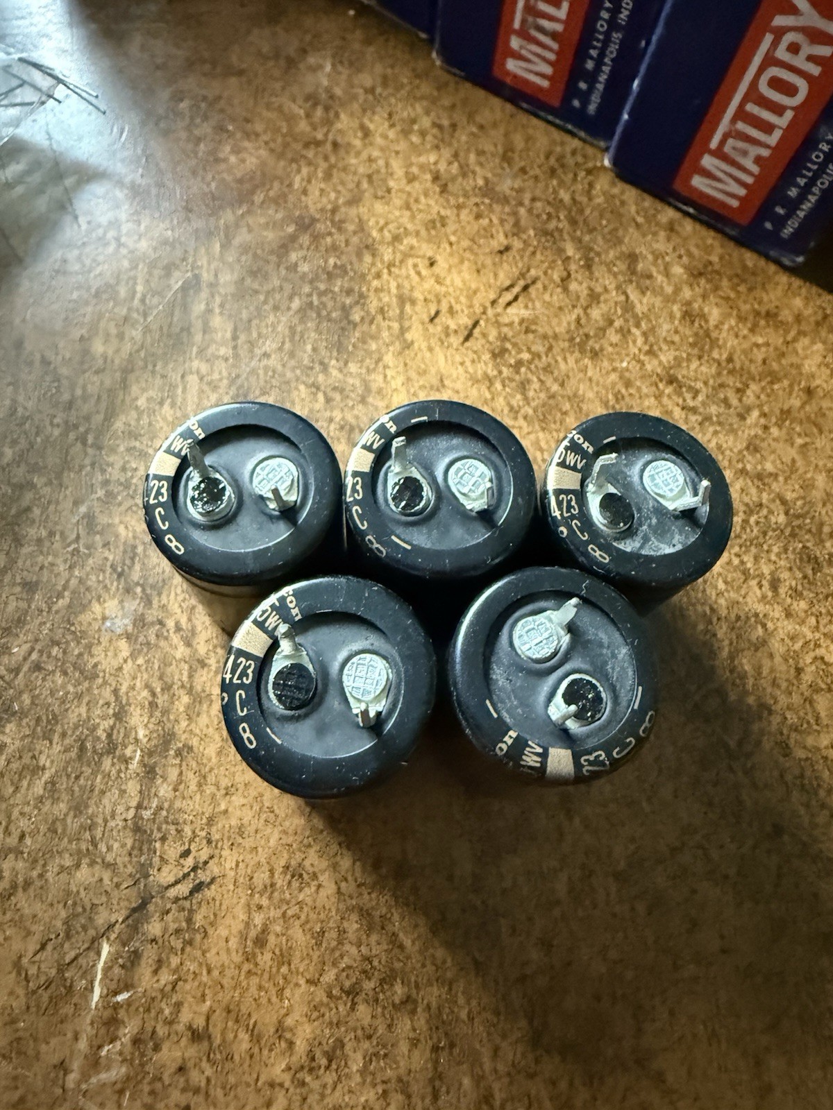 Nichicon 1000 uF 35v Snap In Electrolytic Capacitors Qty 5