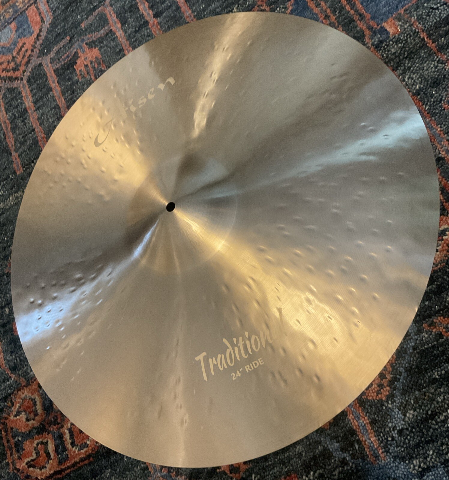 Aisen 24” Traditional Ride