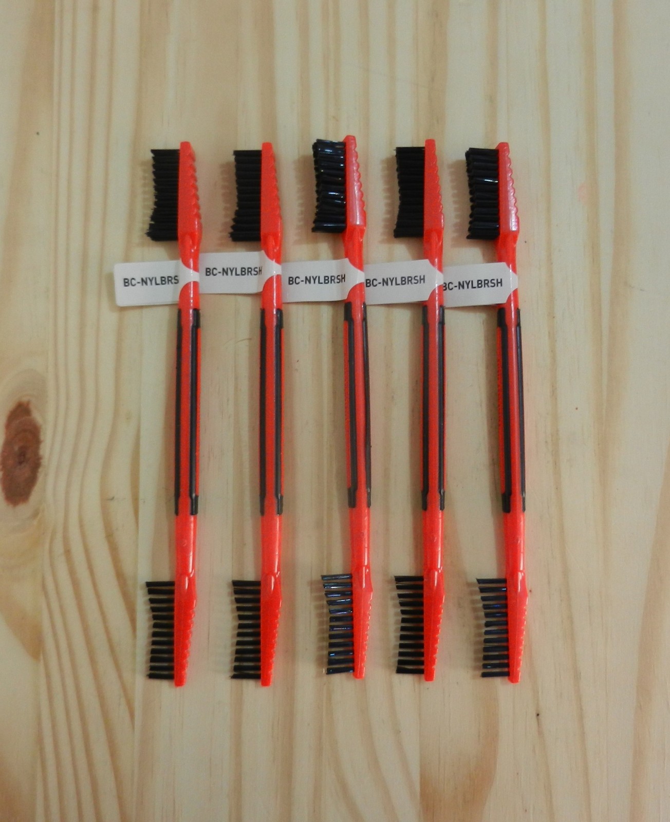 Birchwood Casey; Nylon Gun Cleaning Brush; Dual End; 5 Pack; BC-NYLBRSH