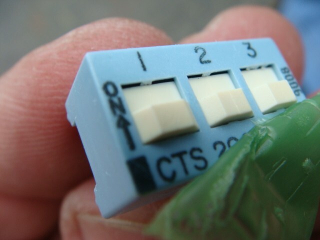 LOT 15 DIP SLIDE SWITCHES [3 x DPST] in 12-pin package -- New and Unused