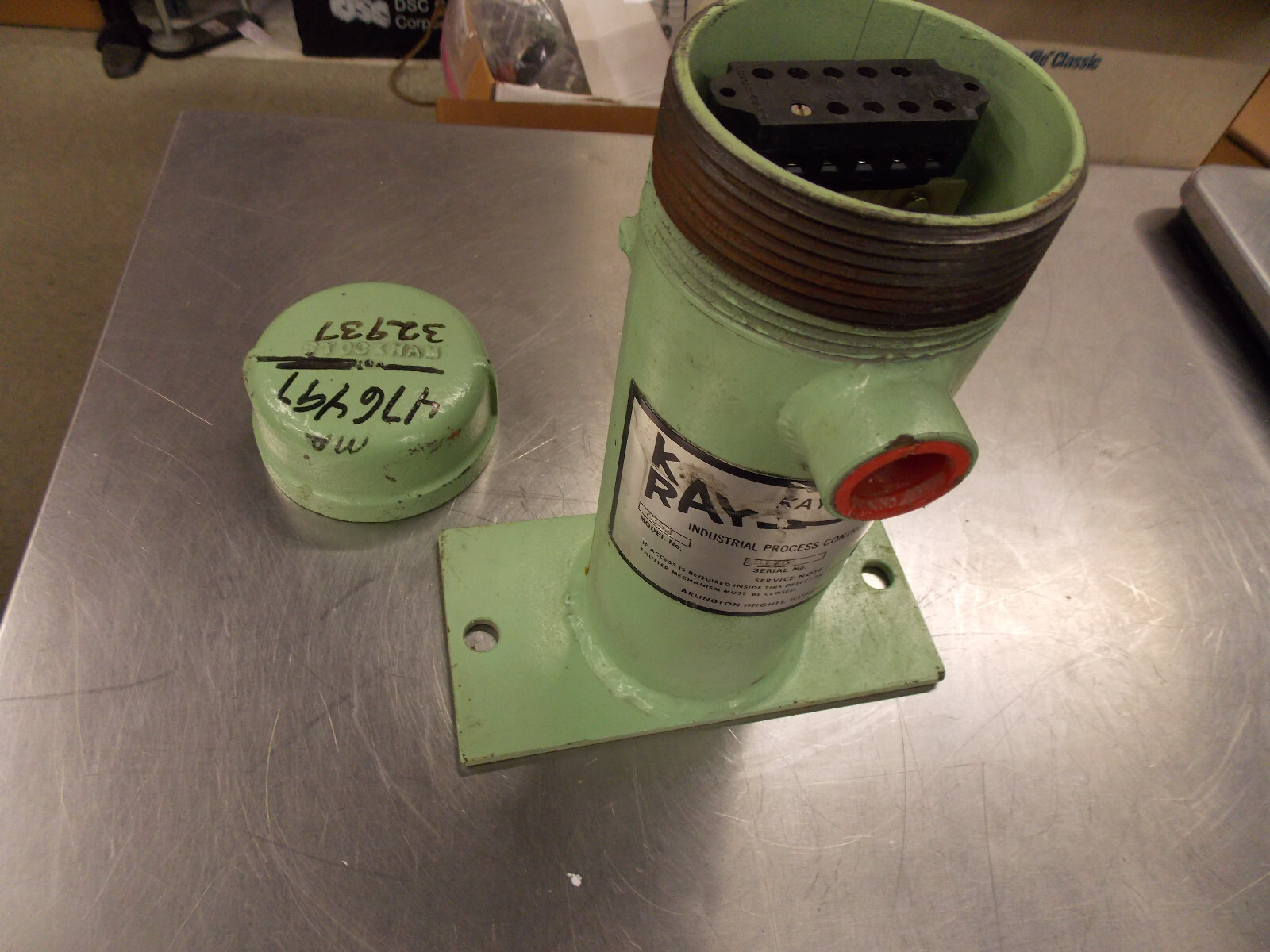 NOS KayRay 7353 Gamma Detector C7