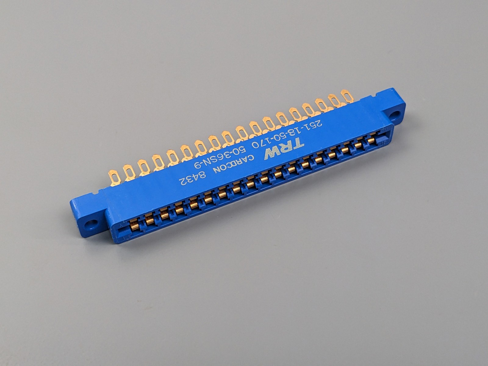 (2) TRW 251-18-50-170 Card Edge Connectors, 0.156in, 36 Pin, Solder Ring