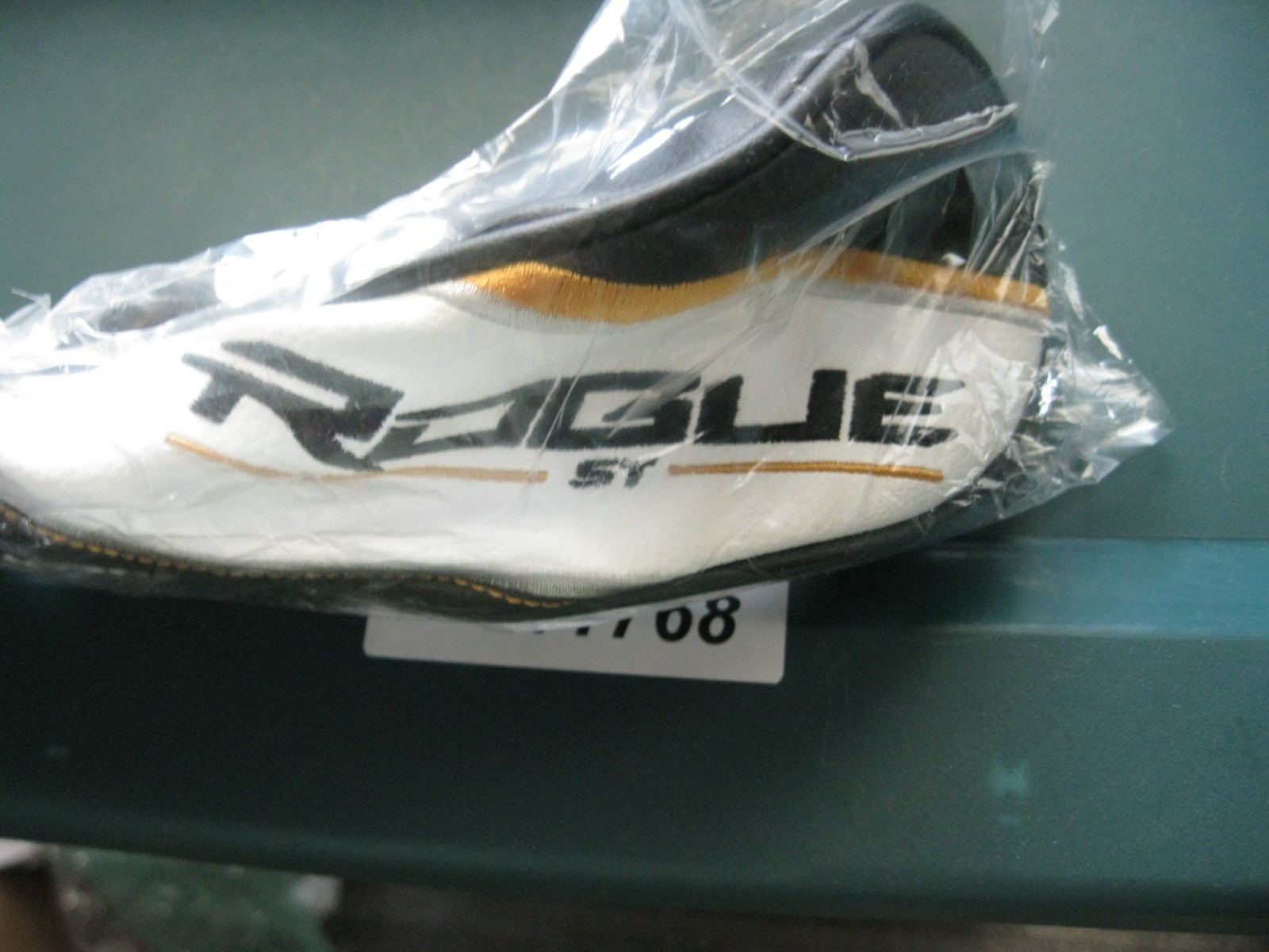 Callaway Rogue ST    HYBRID  Head cover  #11768    NEW  Free Shipping