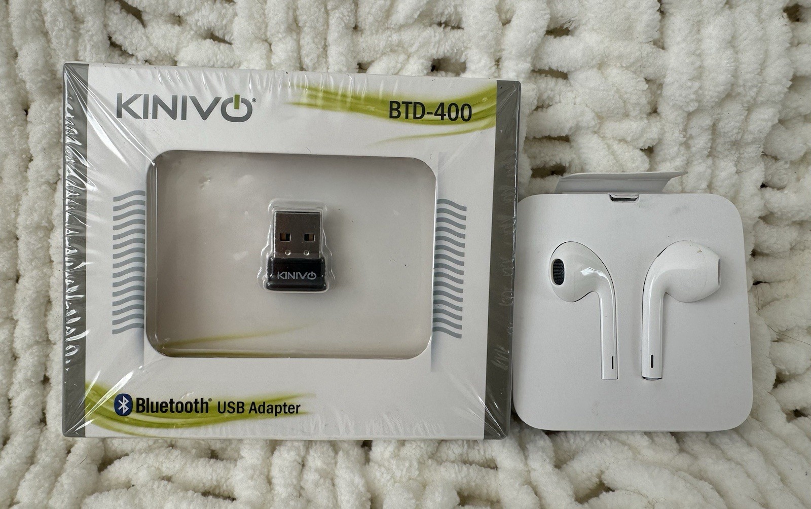 Kinivo Bluetooth USB Adapter BTD-400 +Apple Wired Headphones New