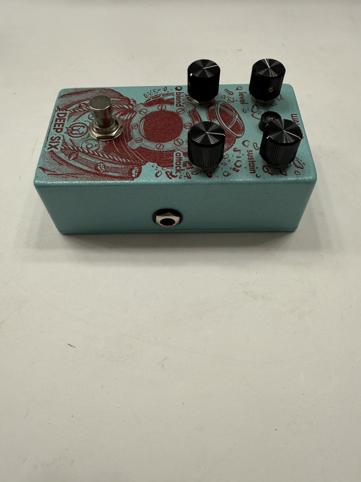 Walrus Audio Deep Six V2 Compressor Sustainer Compression Guitar Effect Pedal