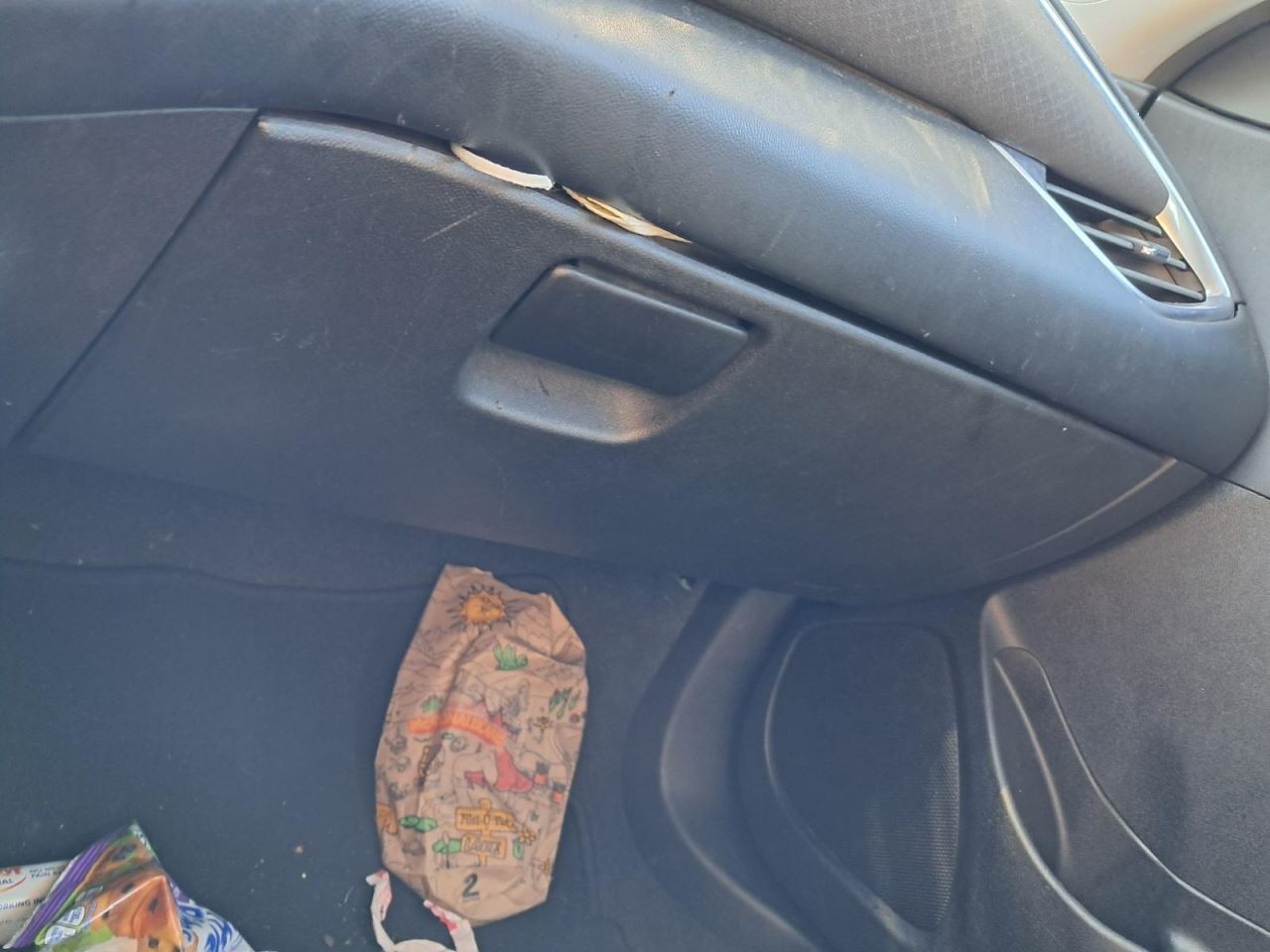 MALIBU    2021 Glove Box 4857132