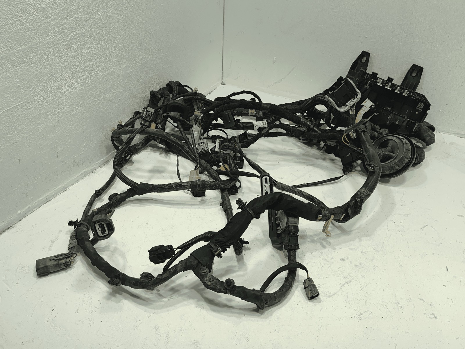 2018 Ford F-150 3.3L Engine Wire Harness OEM