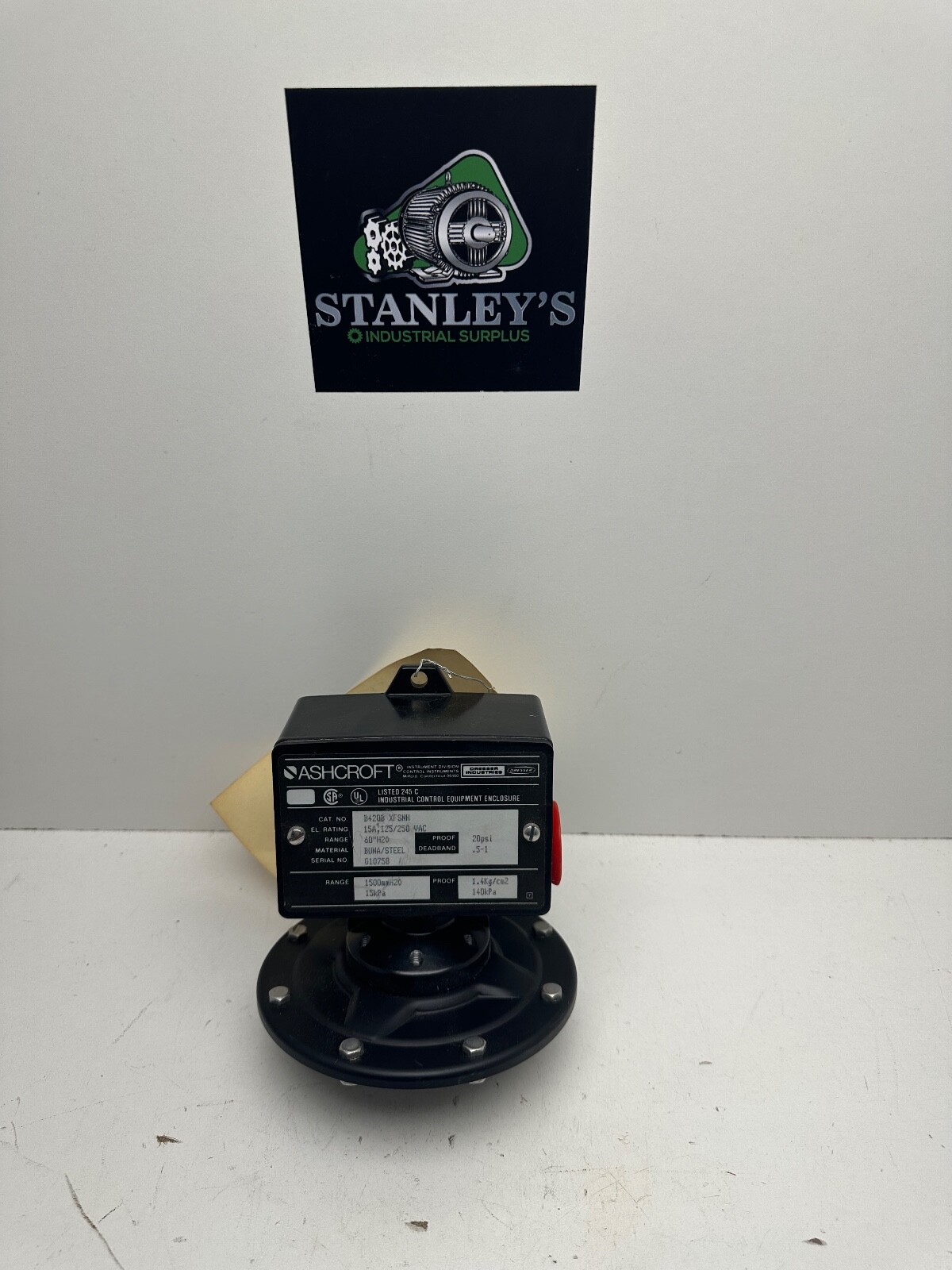Ashcroft B420B XFS Pressure Switch 15A 125/250V 20 PSI New