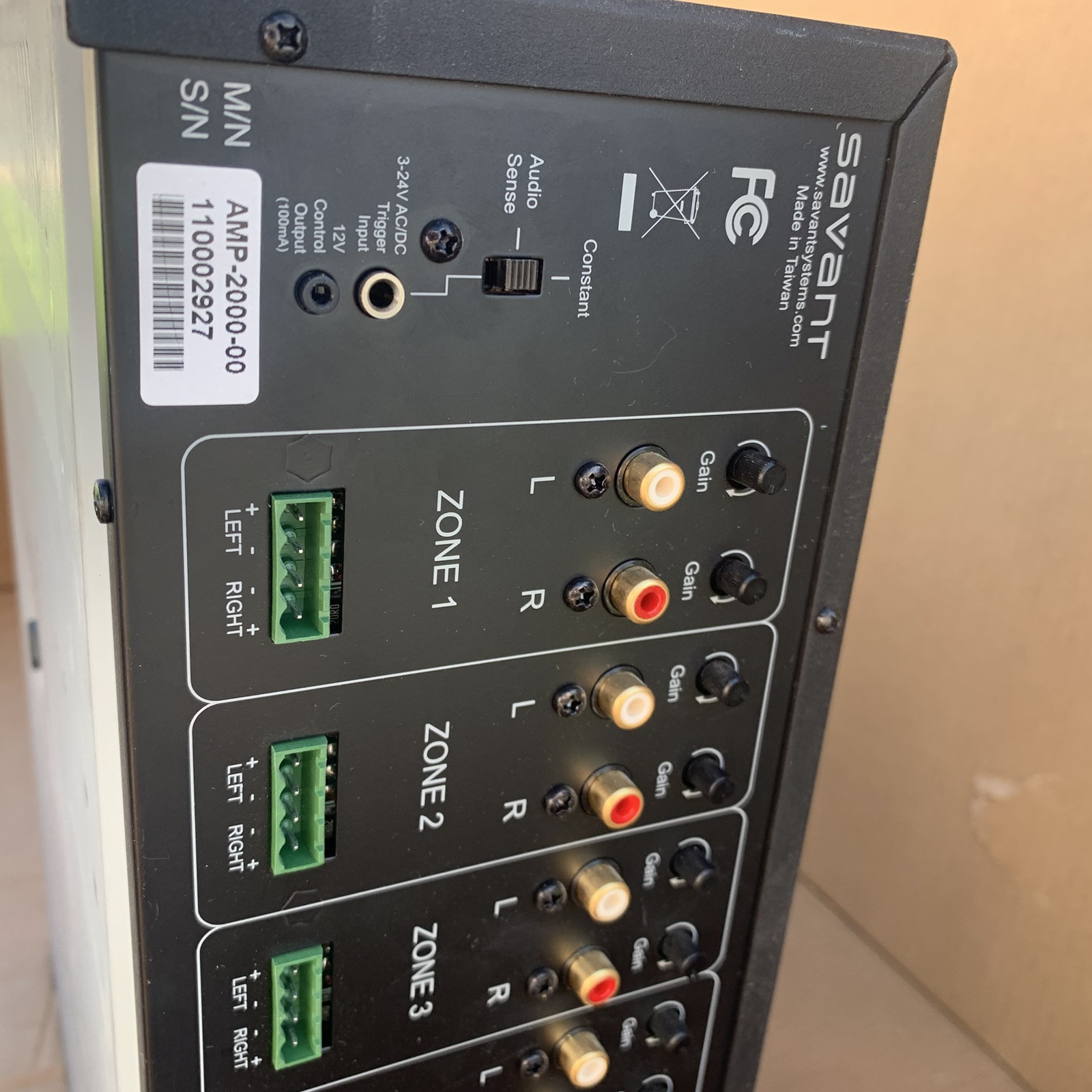 Savant AMP-2000 8 Zone/ 16 Channel Amplifier - Good!