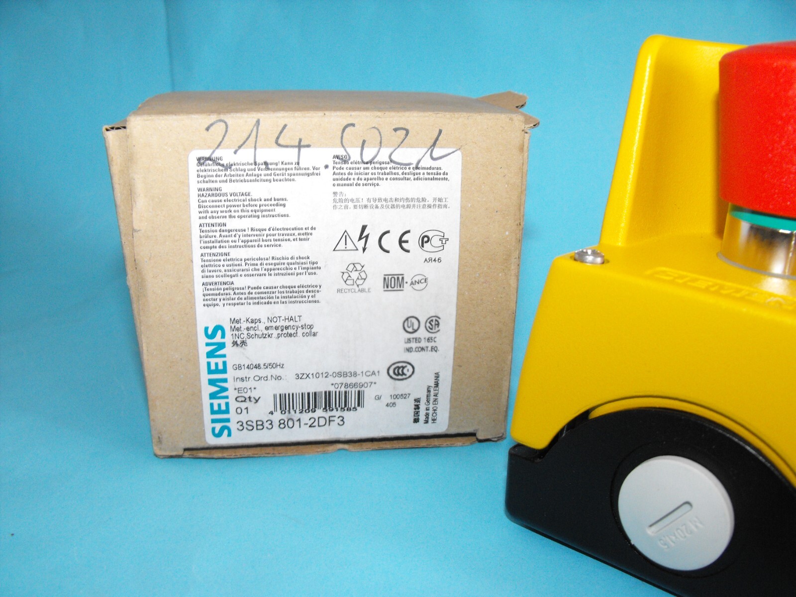 SIEMENS 3SB3801-0DF3.Emergency Stop Button Switch.07866907.NEW