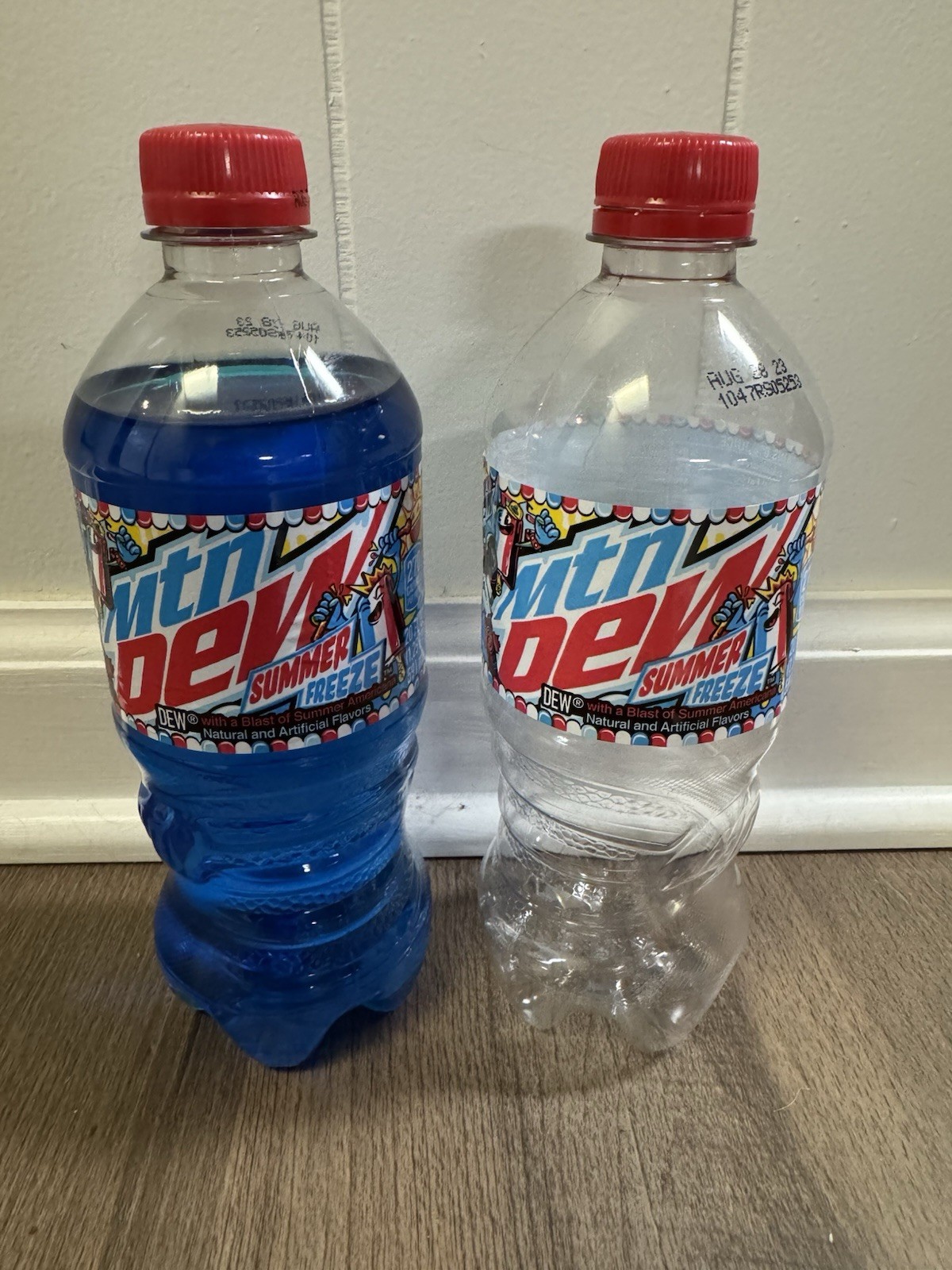 Lot 2 NEW Unopened Mountain Dew Summer Freeze 20 oz bottle Full and Empty