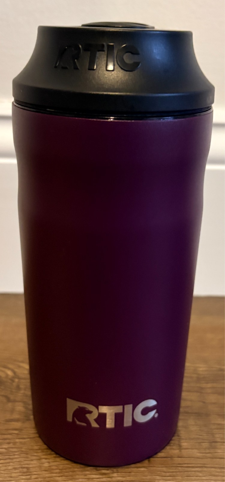 RTIC Can Chiller Slider Lid Skinny Can Adapter Party Purple Black Slide Opening