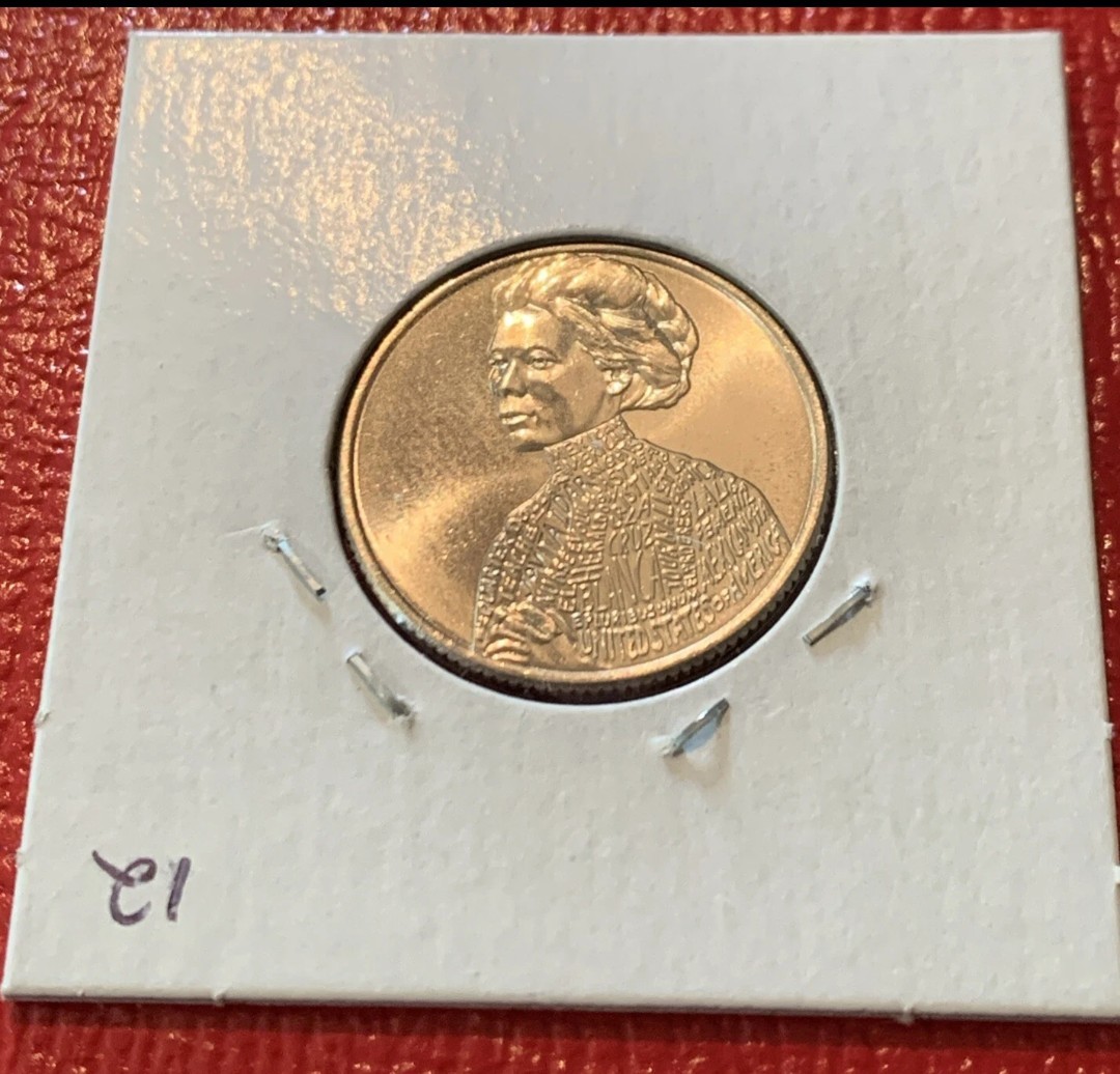 2023-D Jovita Idar Quarter ERROR: Strikethrough + Collar Clash. BU