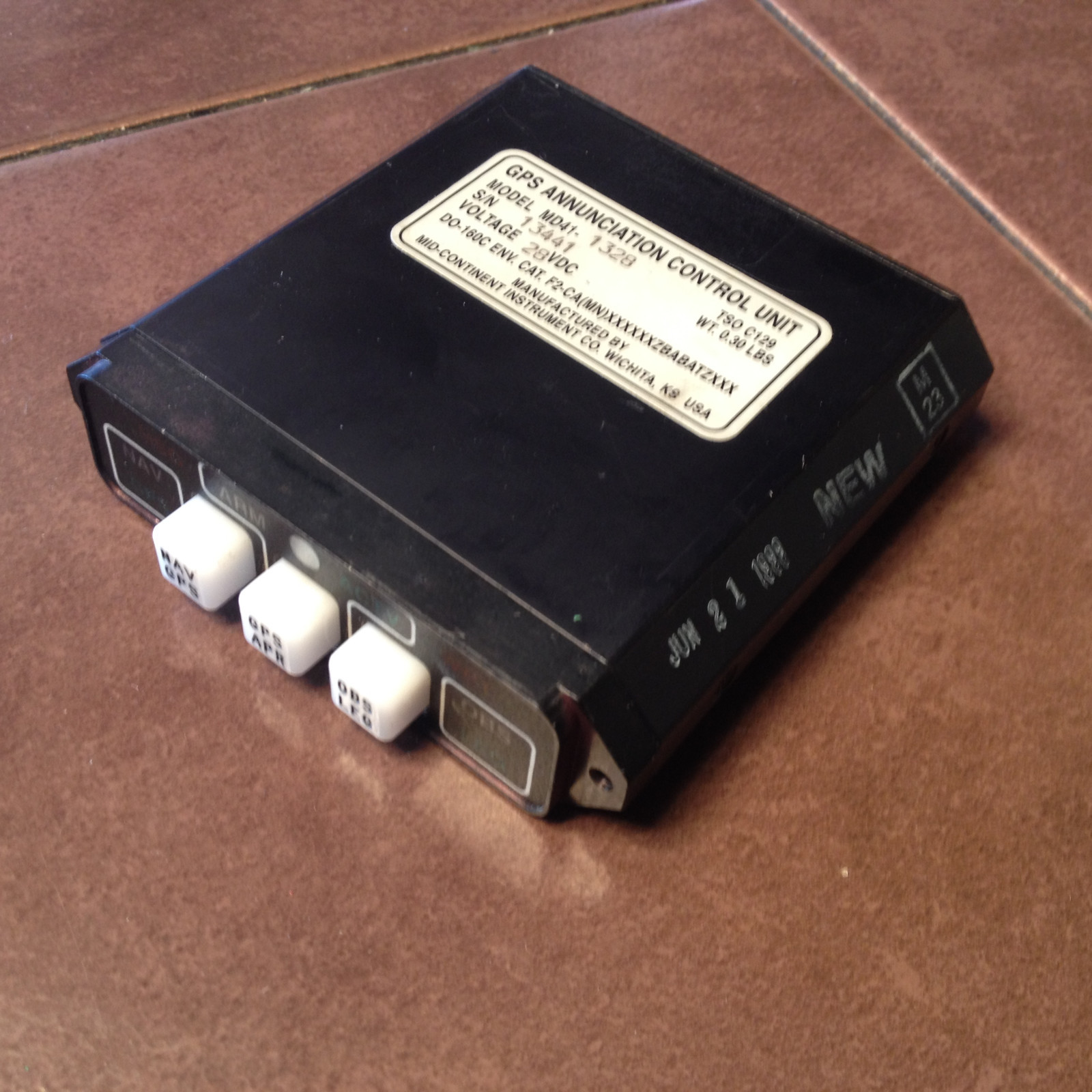 MidContinent MD41-1328 GPS Annunciator, 28vdc