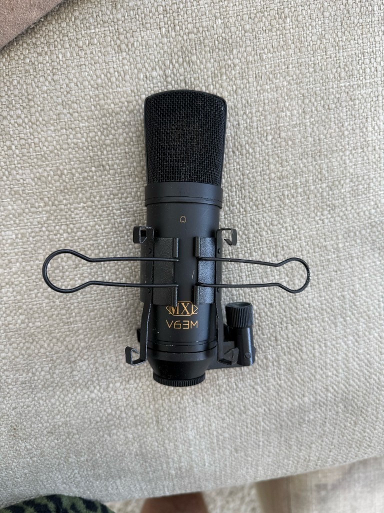 MXL V63M Large Diaphragm Condenser Microphone Cardioid XLR with Mic Mount
