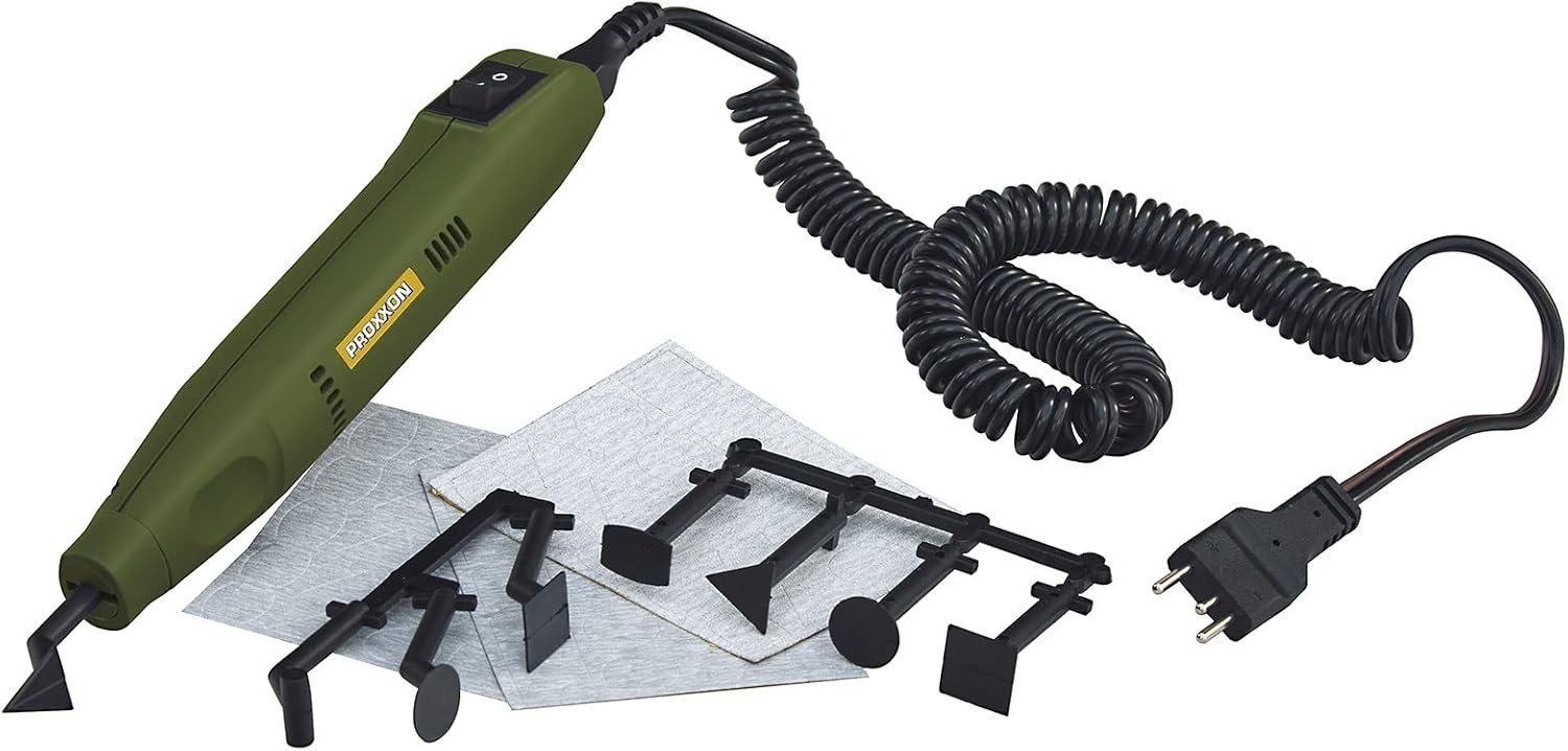 Precision Pen Sander for Tight Corners