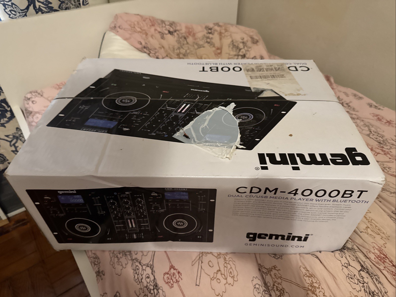 Gemini - CDM-4000BT - Dual CD/USB DJ Media Mixer/Controller With Bluetooth