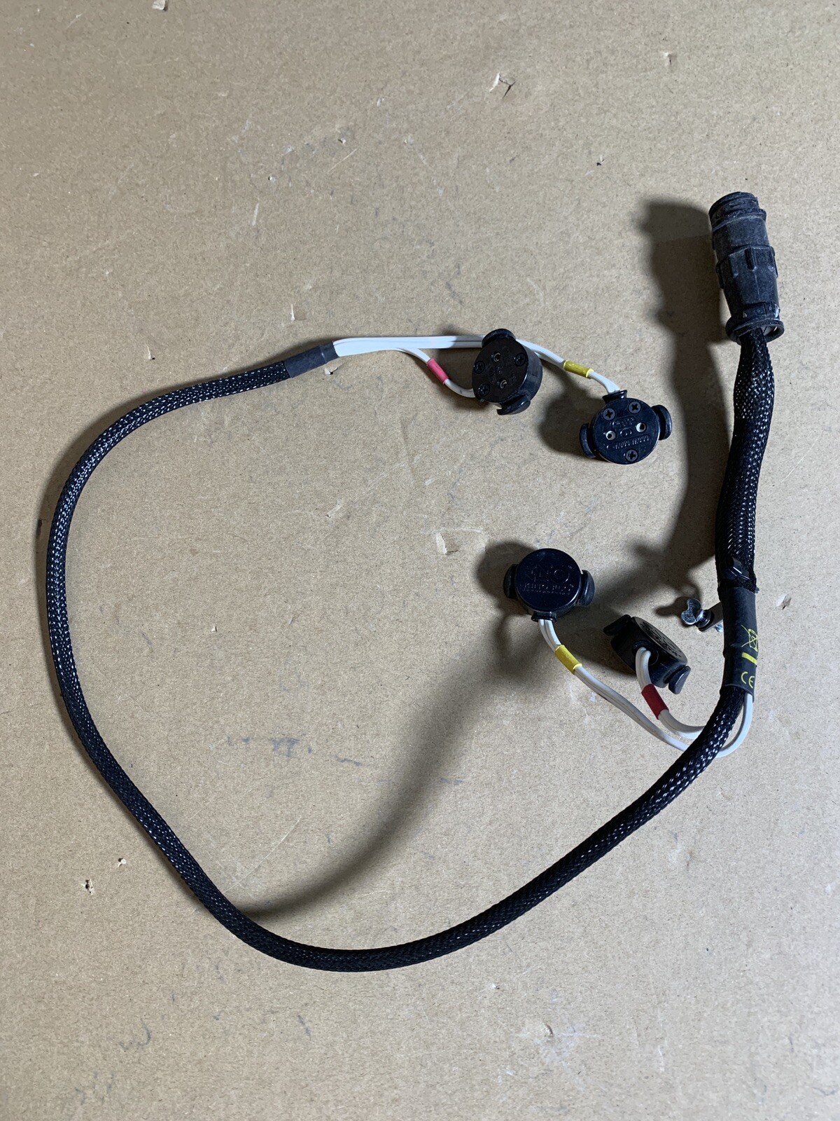 Kino Flo R/HAR-2402 2ft Double Locking Harness
