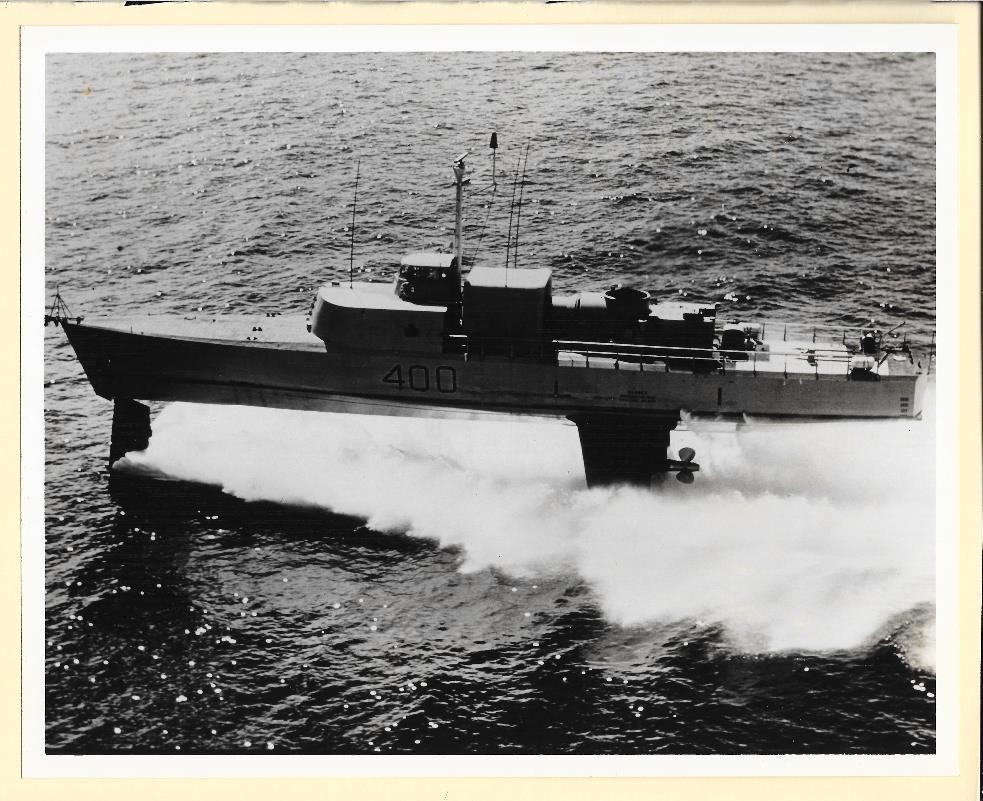 1968-71 Canadian Hydrofoil HMCS Bras d'Or FHE-400 8x10 Reproduction Photo