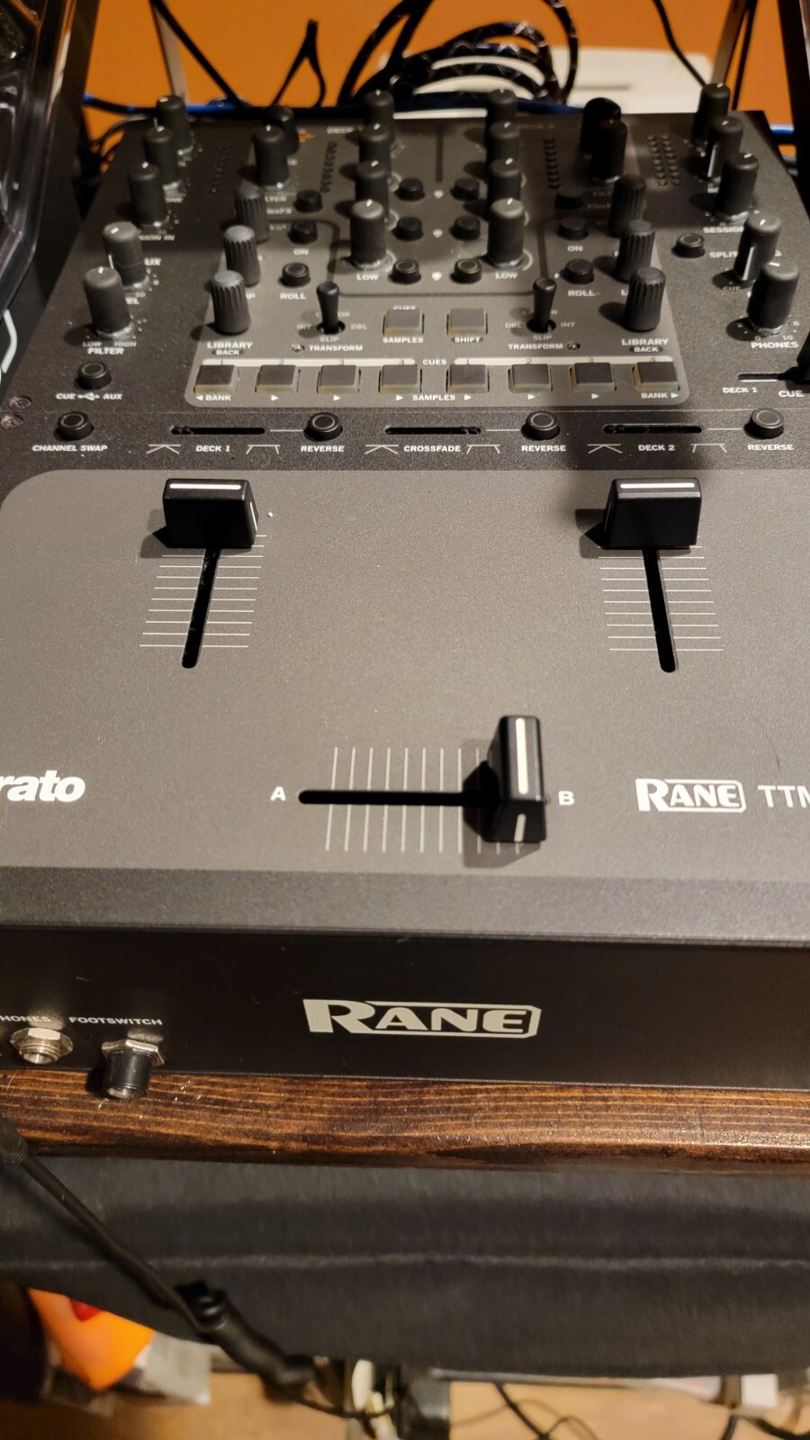 RANE TTM57 MKII MK2 DJ MIXER CONTROLLER Serato Vinyl