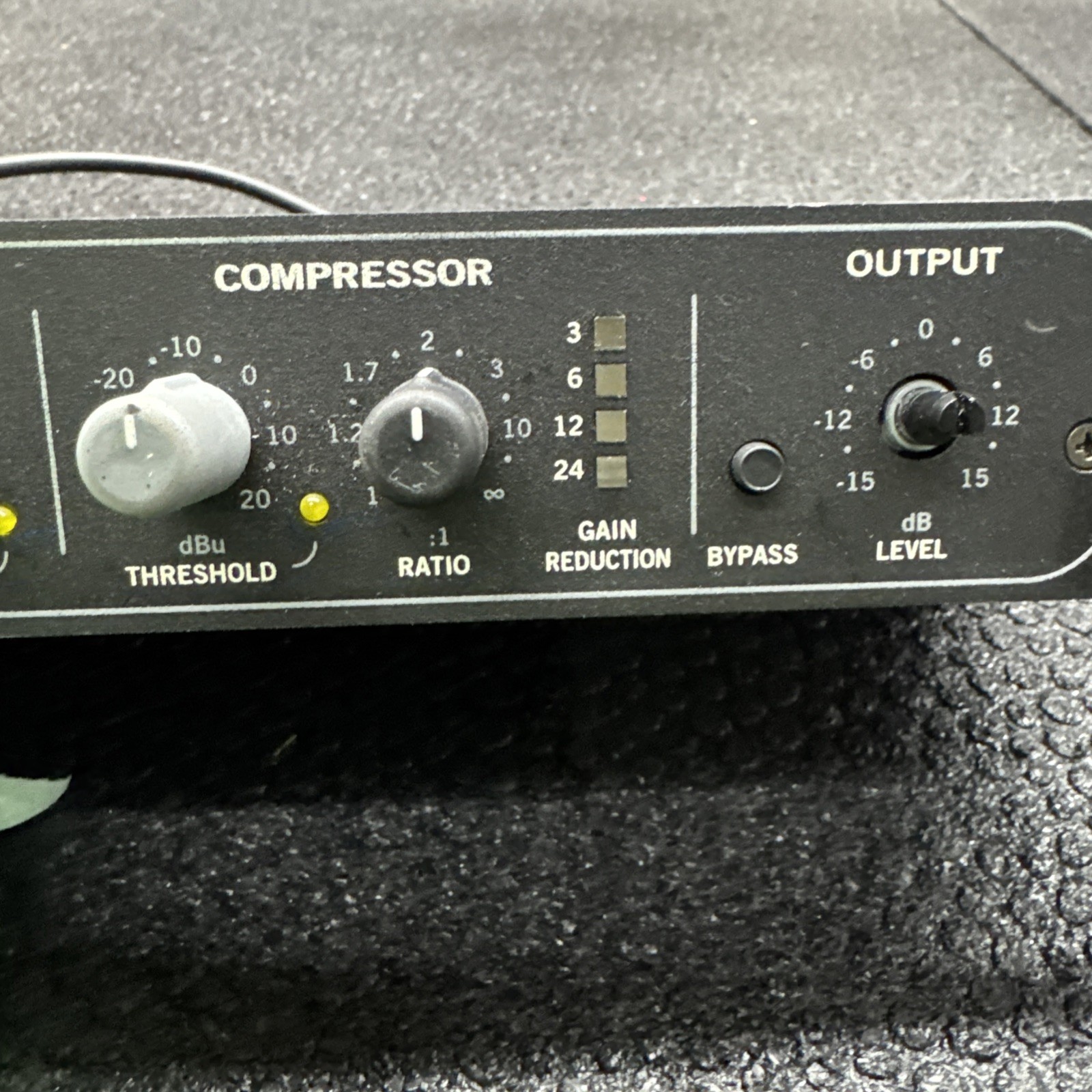 Rane DC-22 Dynamic Controller Signal Processor Compressor DJ Limiter 2 Channel