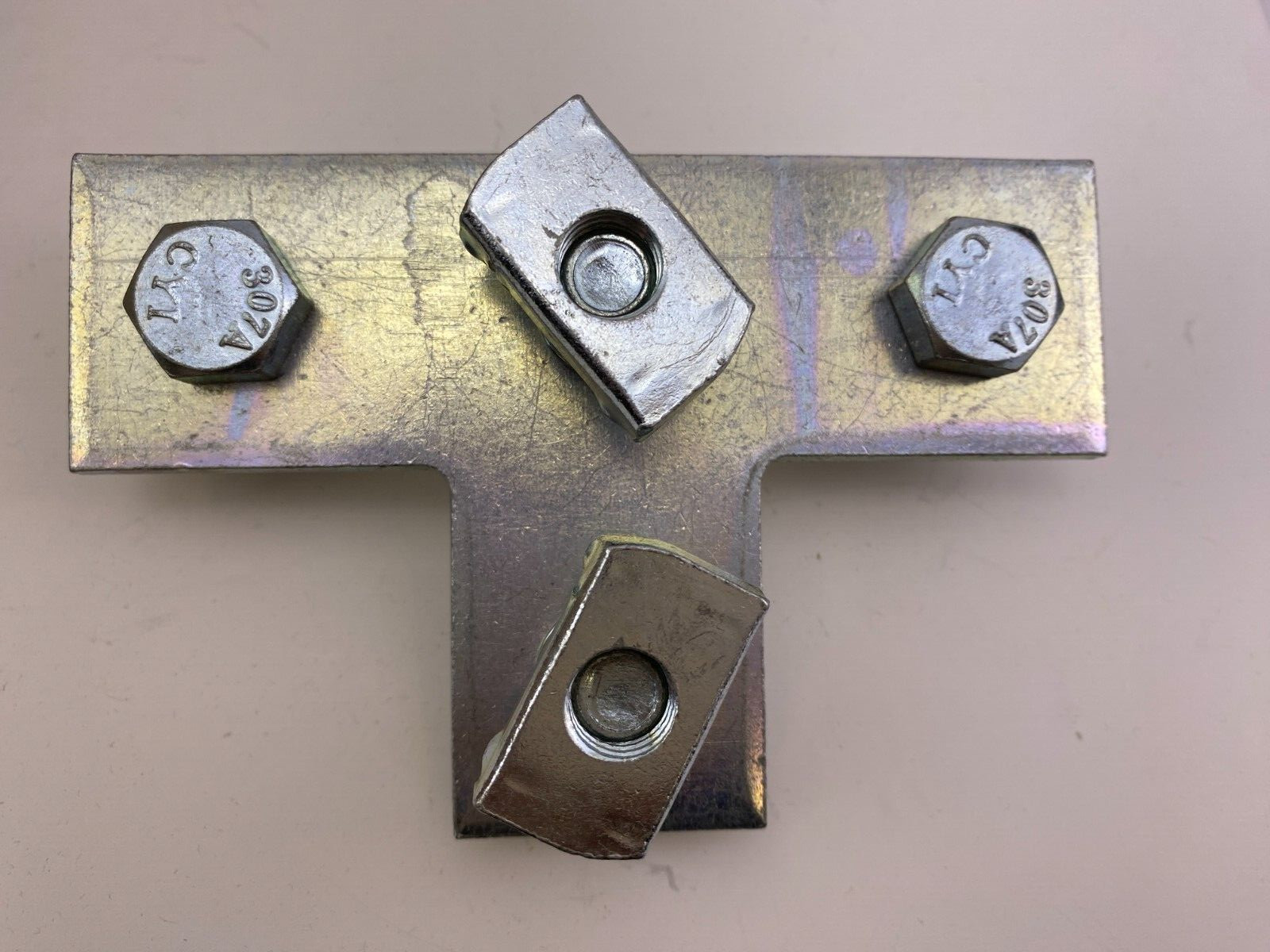 Bline B133PAZN 4-Hole Tee Connector Plate, Pre-Assembled, Zinc Plated price/pc